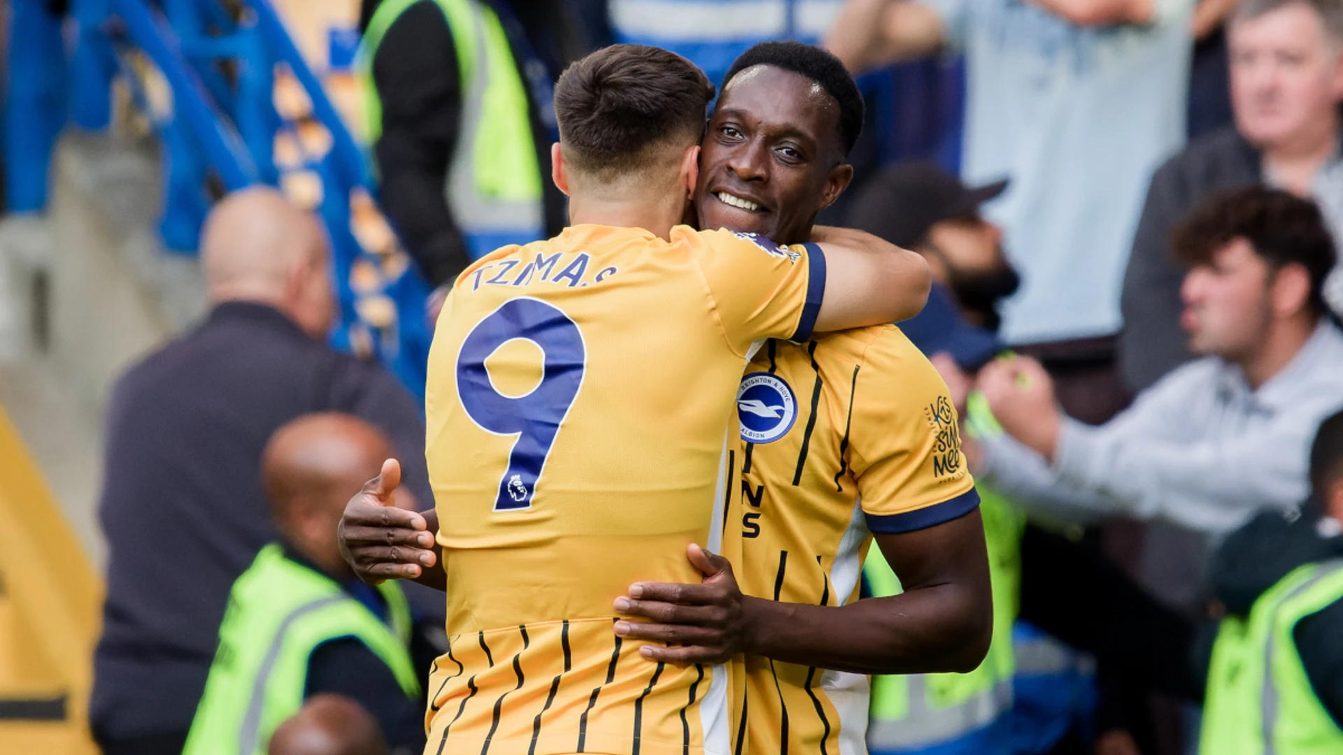 Ten-man Chelsea suffer home defeat by Brighton