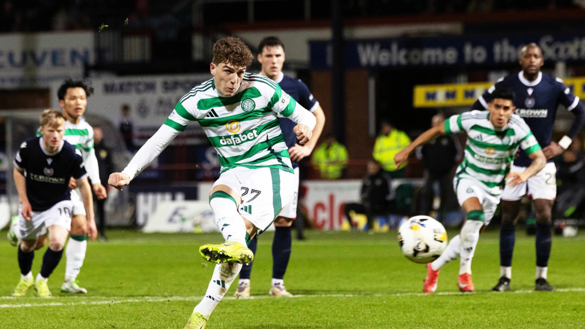 Engels penalty rescues Celtic from defeat at Dundee