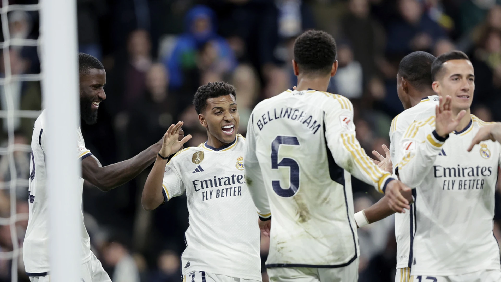 Rodrygo helps Real Madrid keep pace with Girona in Liga title race