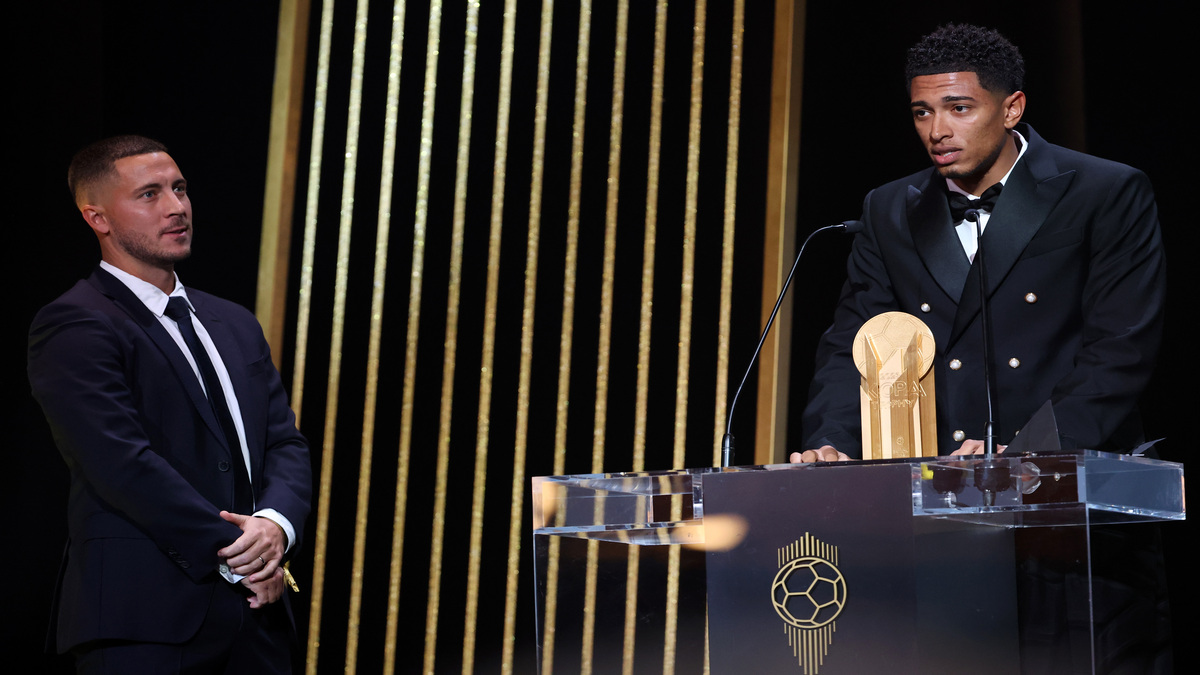 Bellingham Wins Kopa Trophy For Best Young Player At Ballon D'Or Gala ...