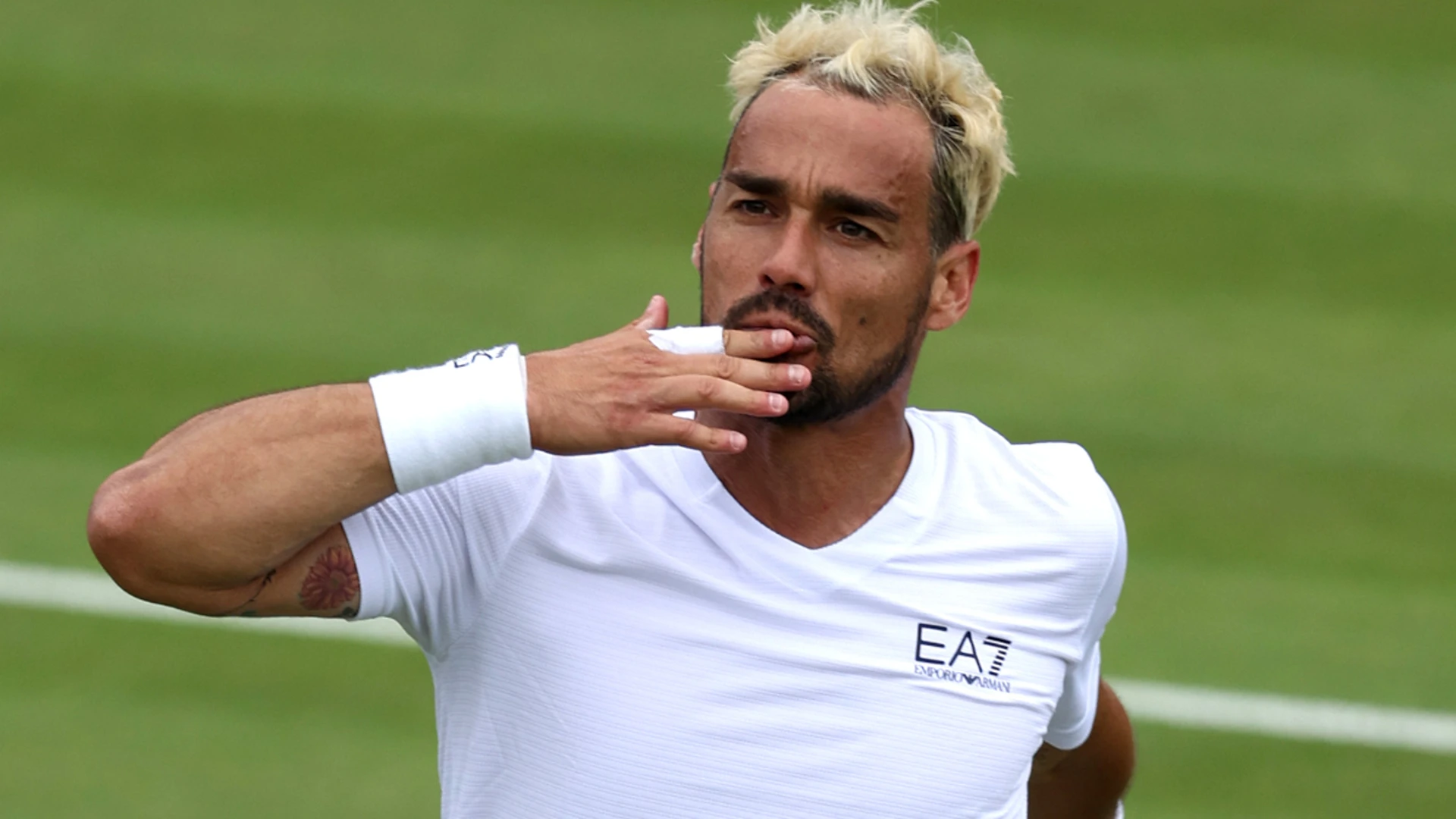 Blond not bombs as Fognini learns to love Wimbledon