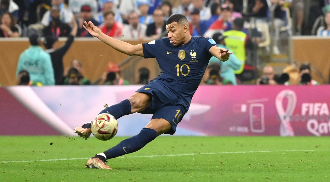 France fight back against Argentina to force extra time