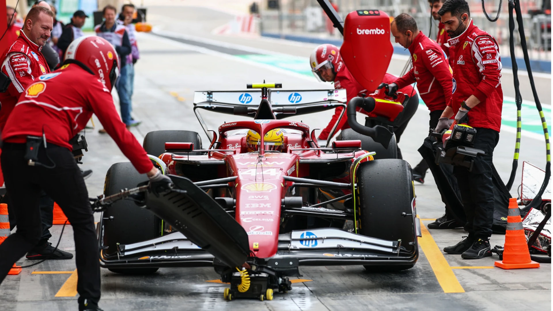 Antonelli puts Mercedes on top in first F1 test session