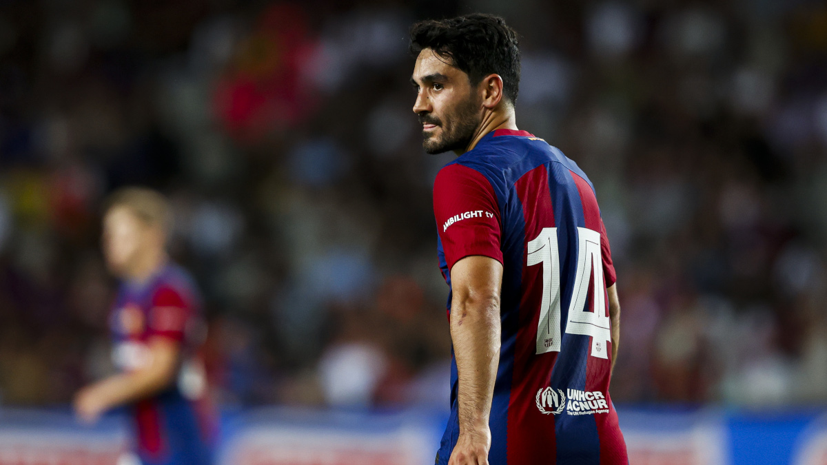デ*ム様 FC Barcelona GÜNDOĞAN 14番 シャツ FC Barcelona GÜNDOĞAN 14番 シャツ - メルカリ