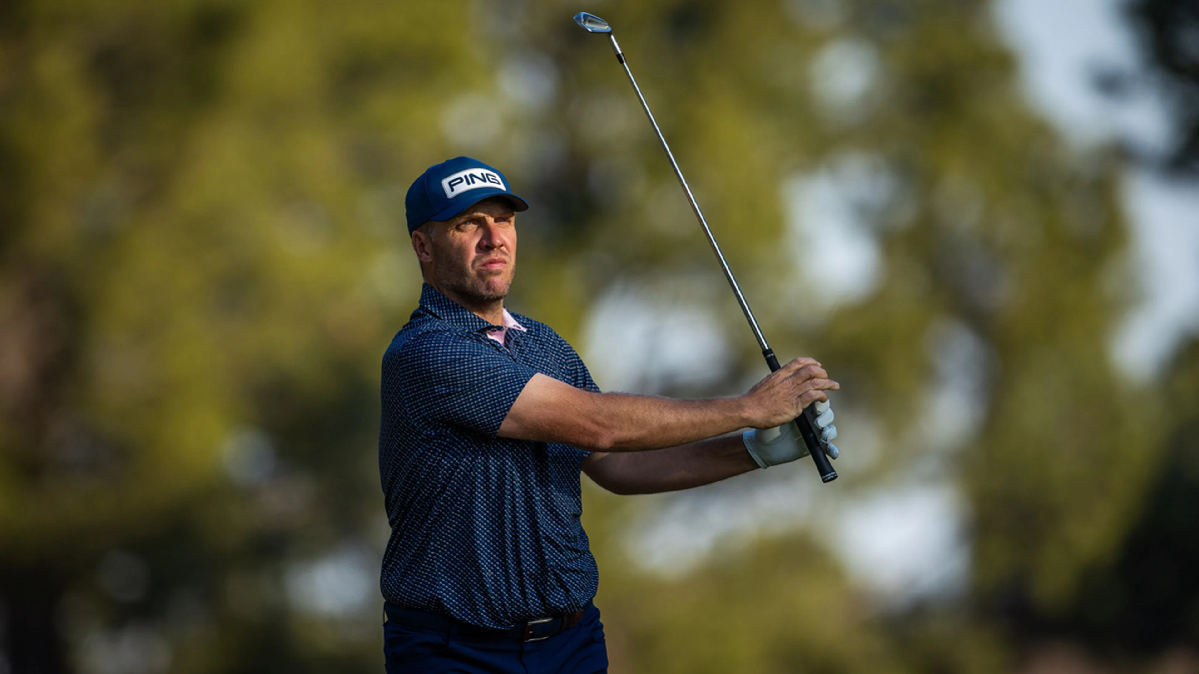 Back-nine blitz earns Schietekat lead at Wingate Park