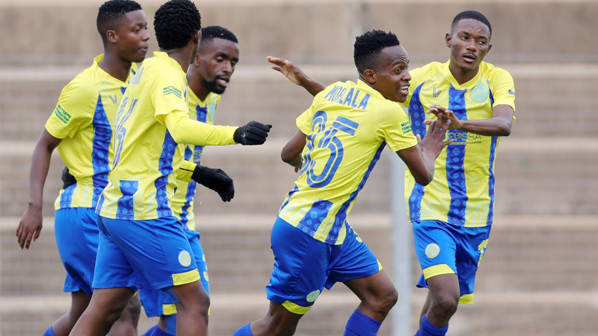 Casric Stars & Upington City prey on log leaders Milford