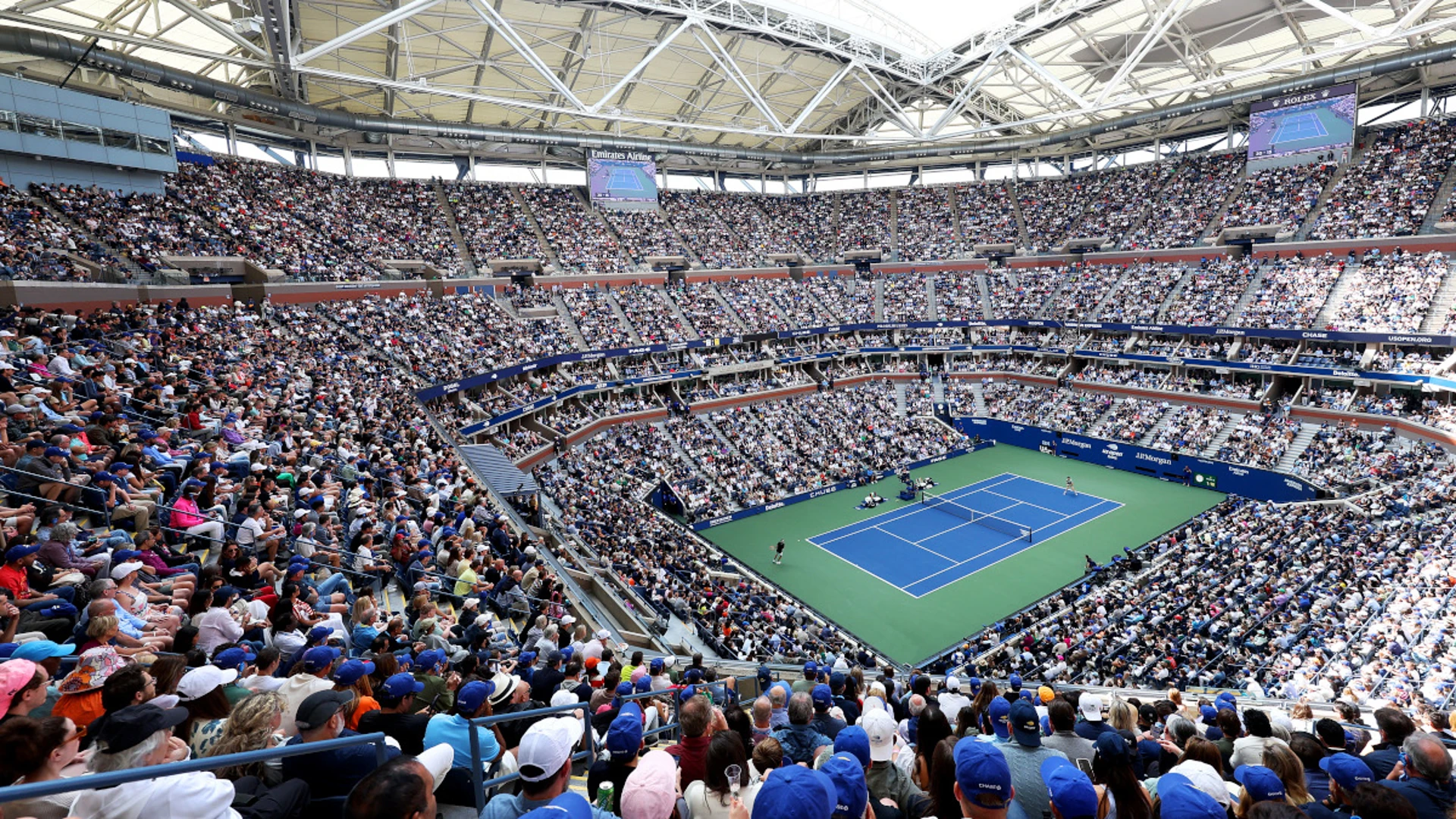 US Open begins earlier than normal at sun-kissed Flushing Meadows