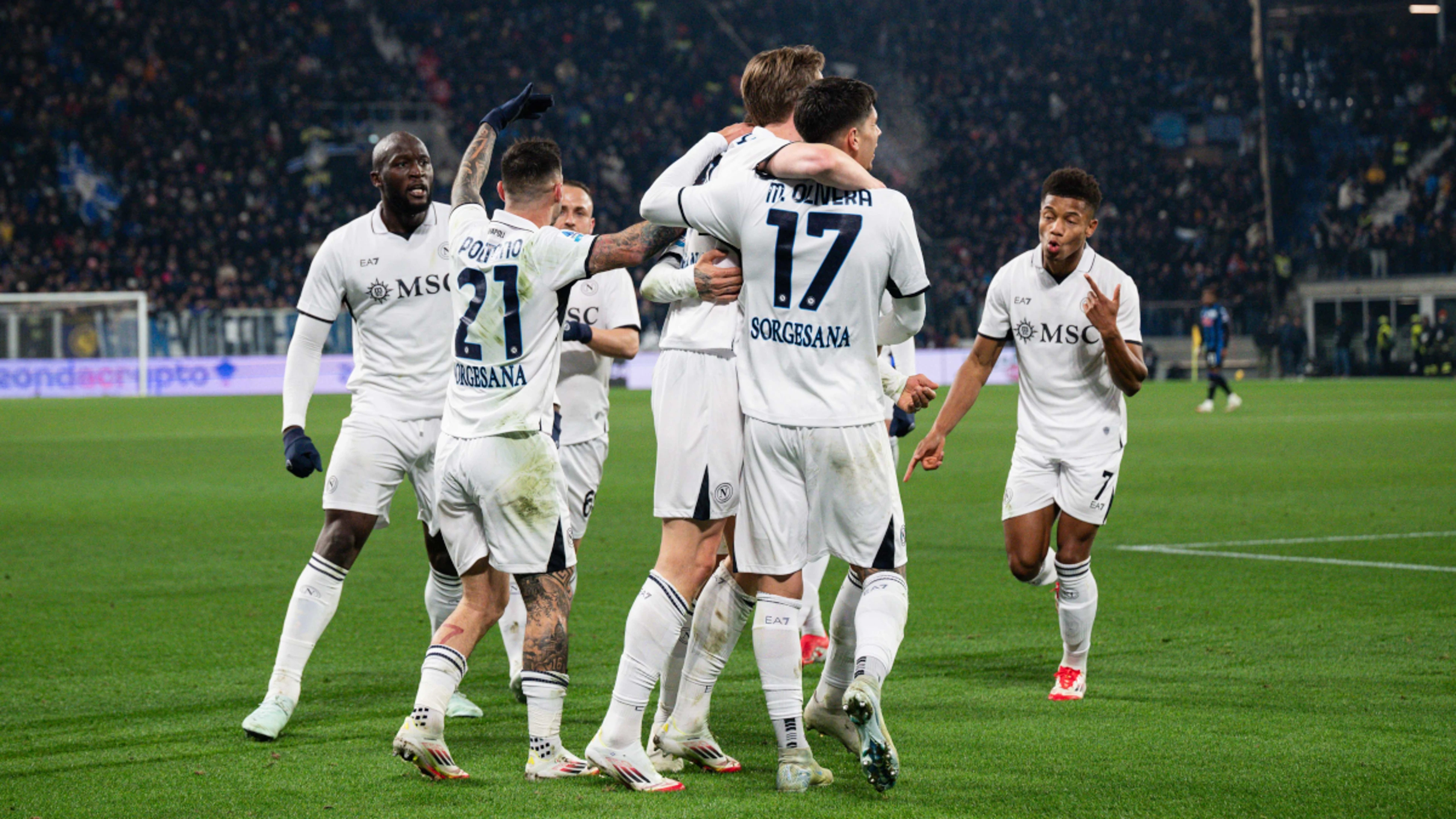 Lukaku fires Napoli six points clear at Atalanta, Juve sink Milan