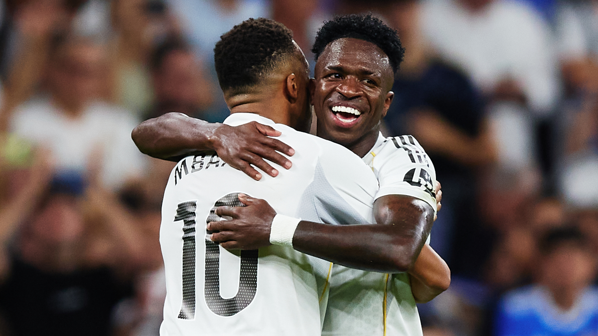 Vinicius double helps Real Madrid beat Villarreal