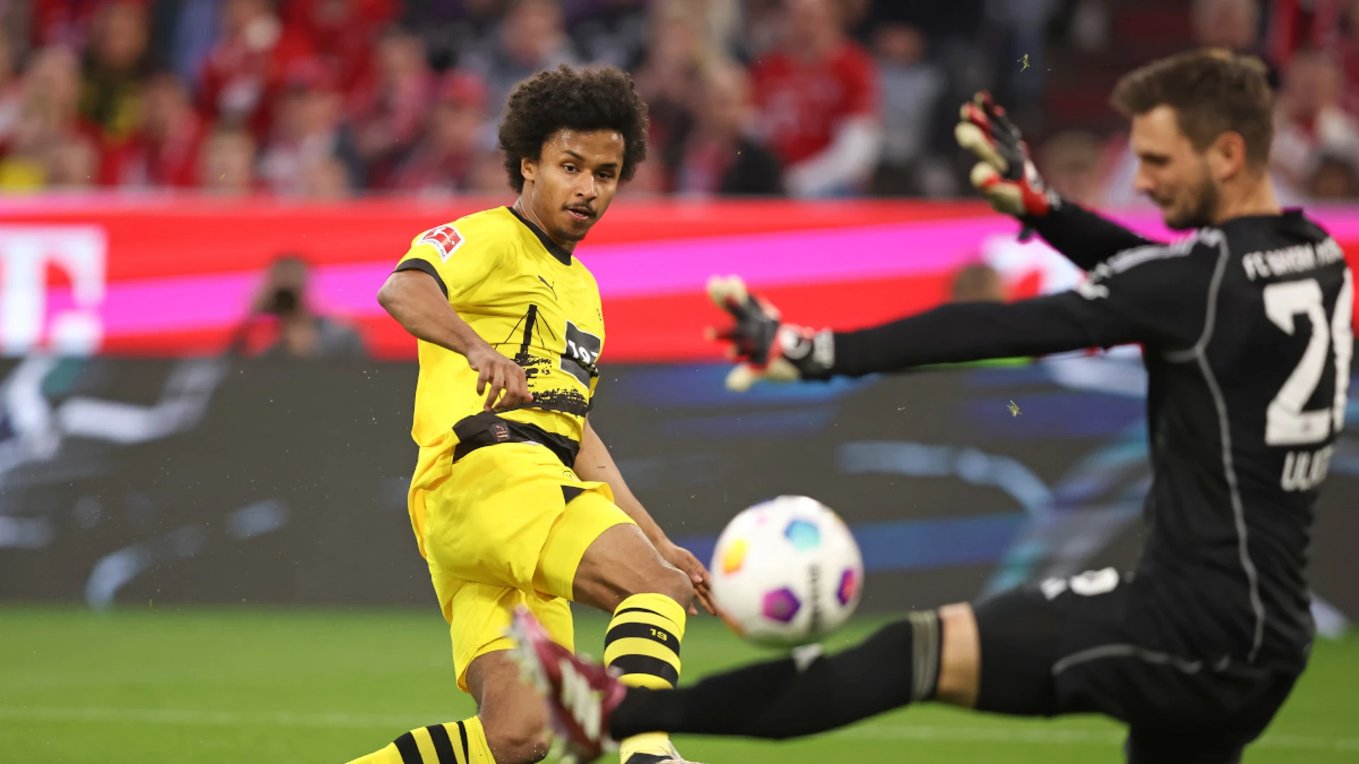 Bayern Munich lose to Dortmund as Leverkusen go 13 points clear