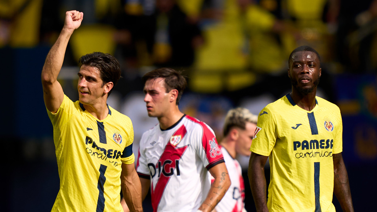 Villarreal crush Rayo to move second, Atletico beat Sevilla