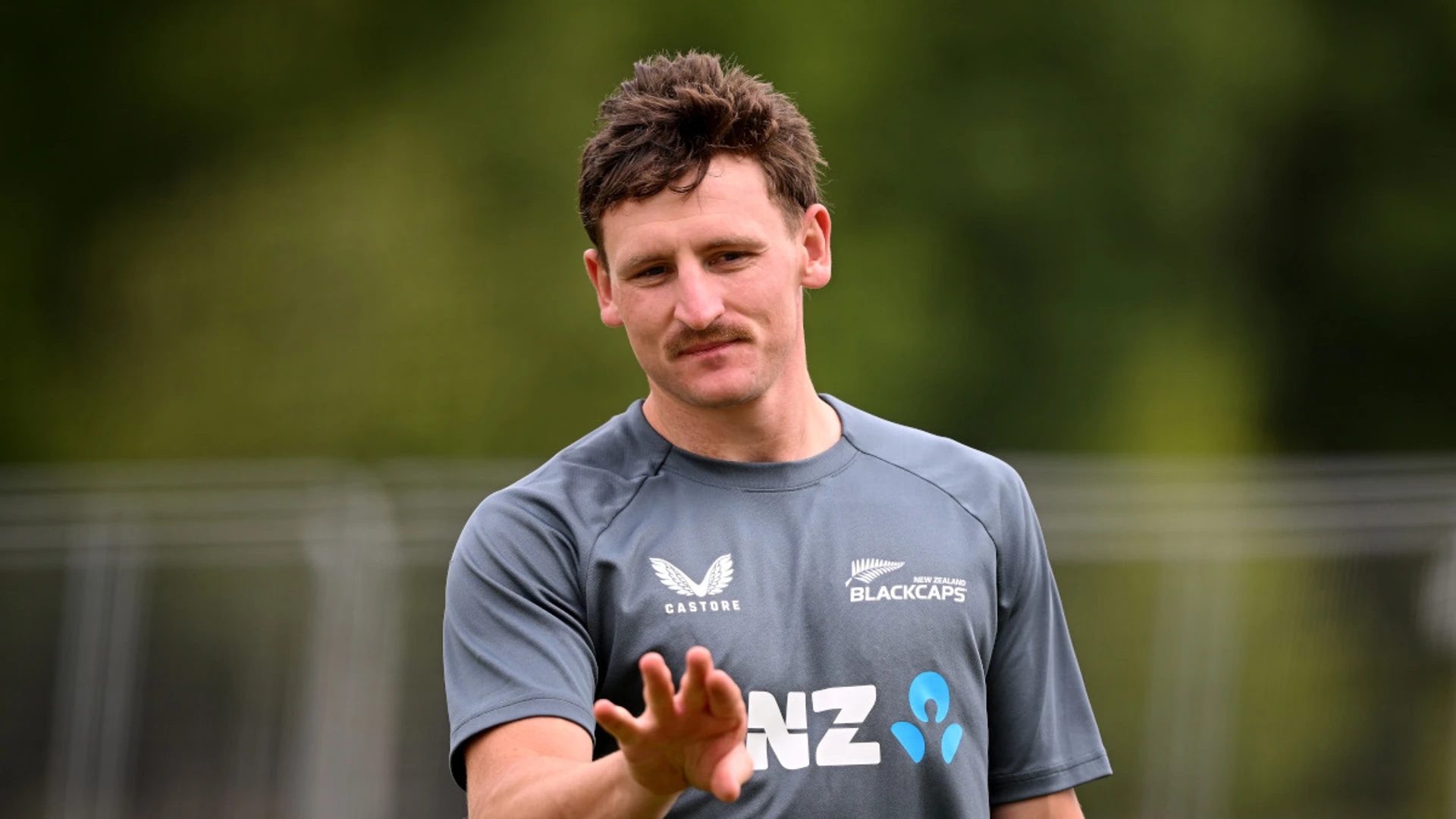 New Zealand allrounder Smith to debut against England