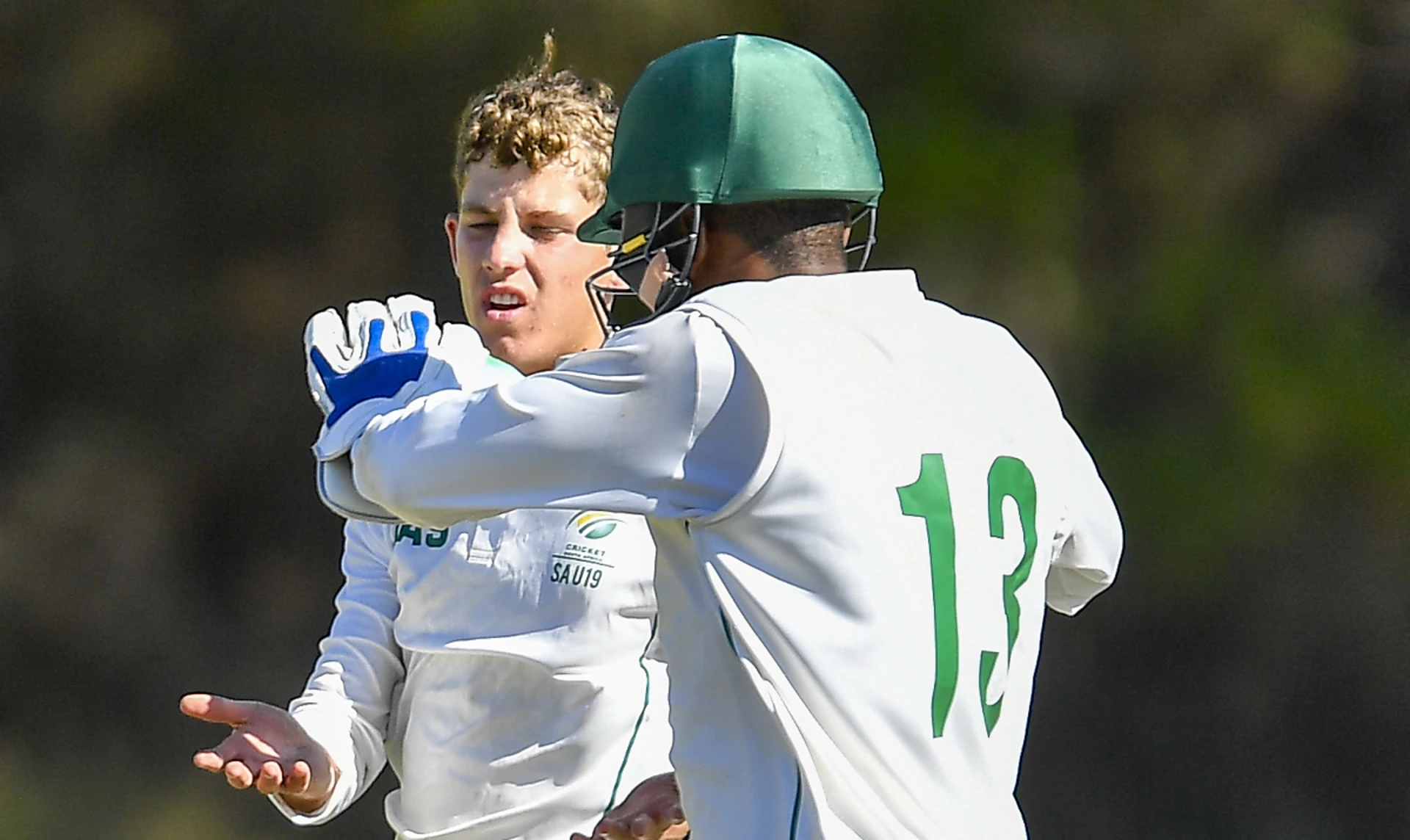 Mason chips away to leave SA and England U19s evenly poised