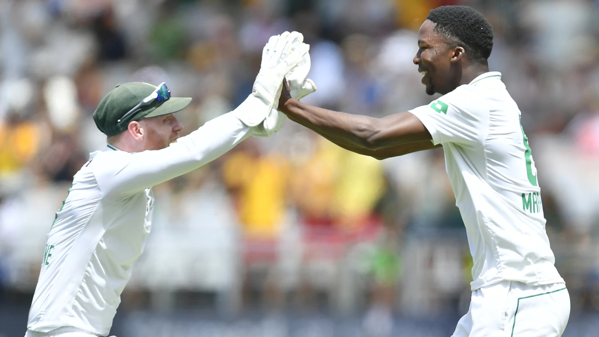 DAY 3: Pakistan on their knees at lunch