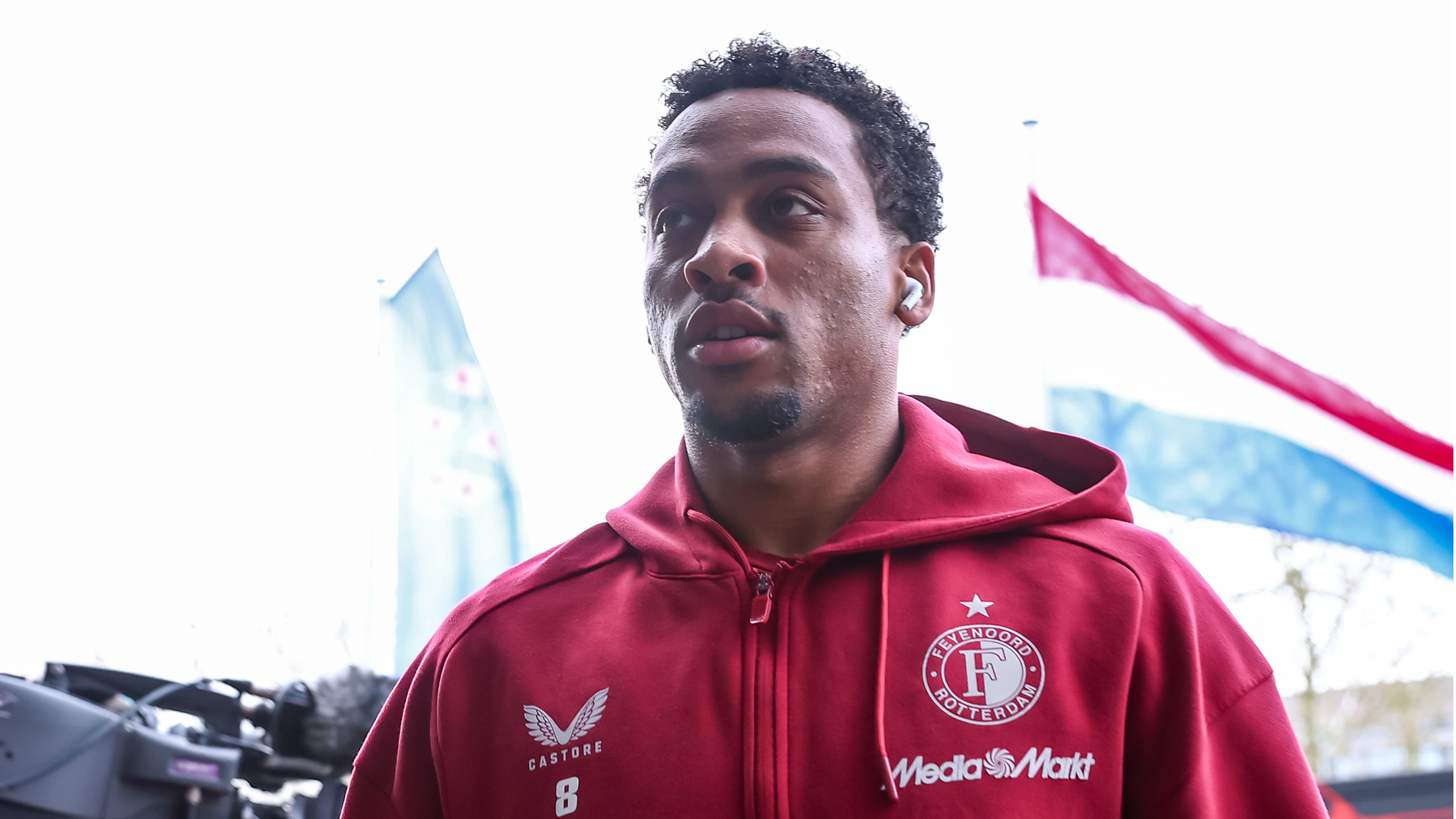 Dutch international Quinten Timber signs for Marseille