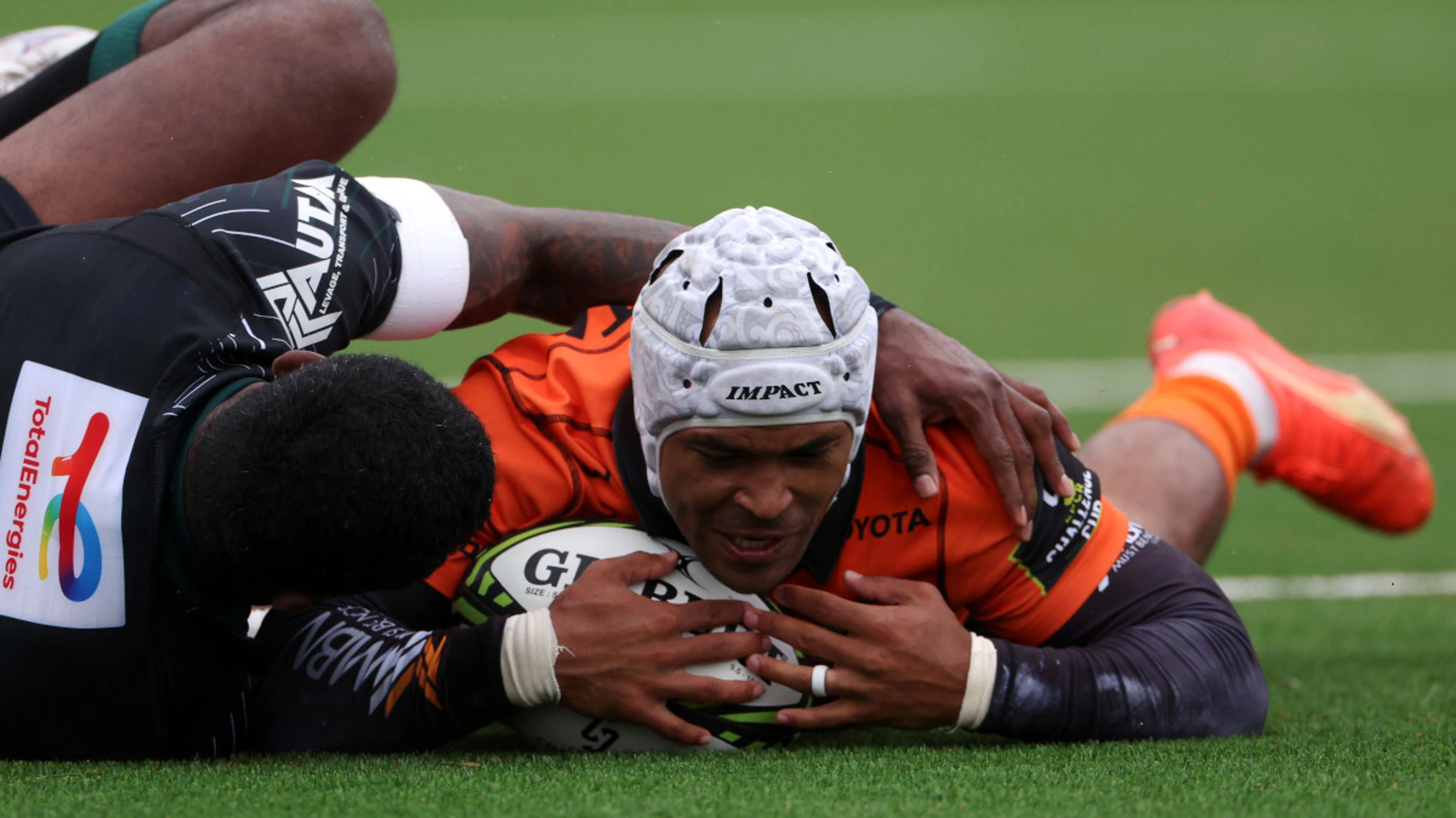 Hartzenberg banned for two weeks