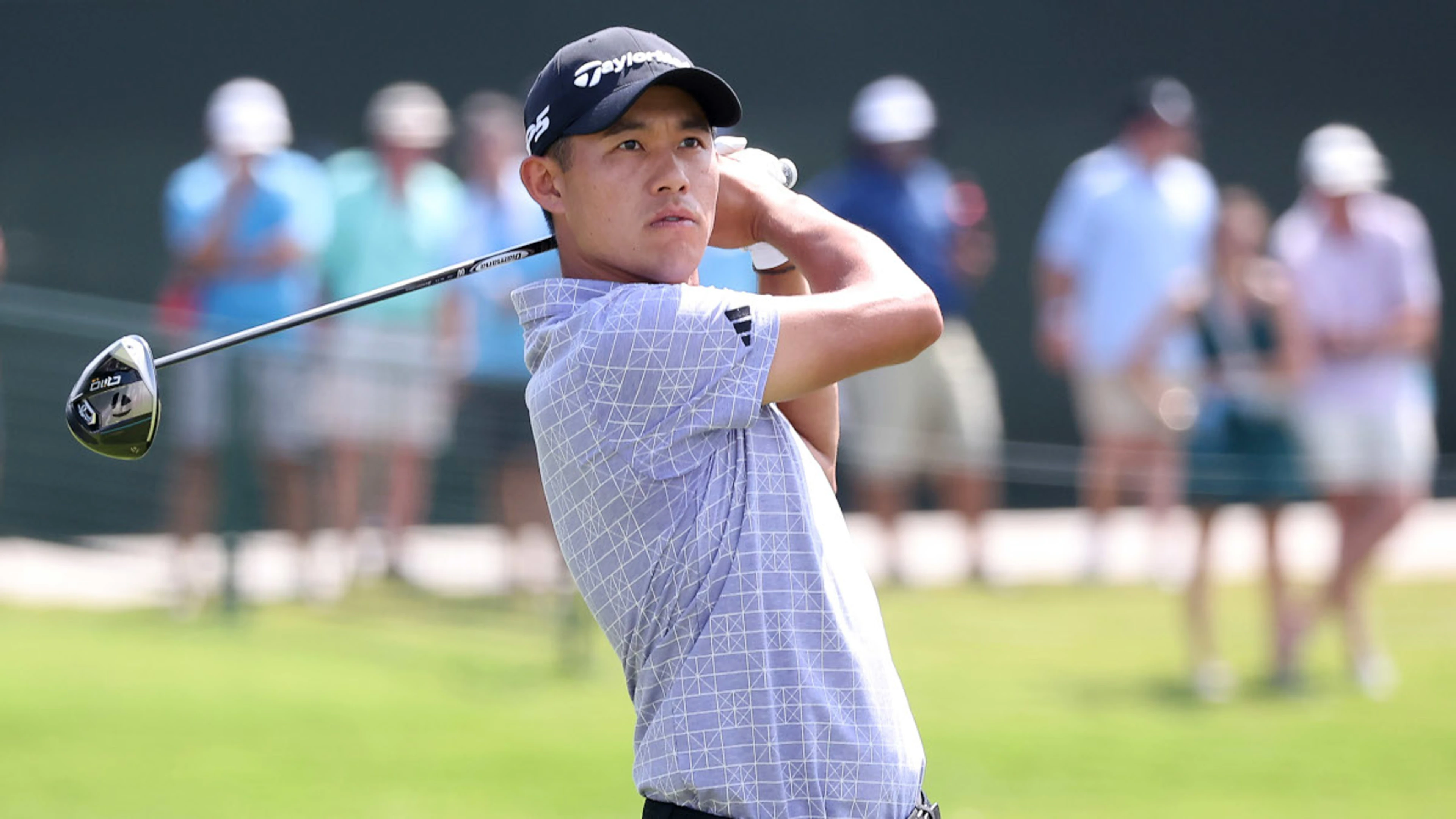 Morikawa closes in on Scheffler at Tour Championship