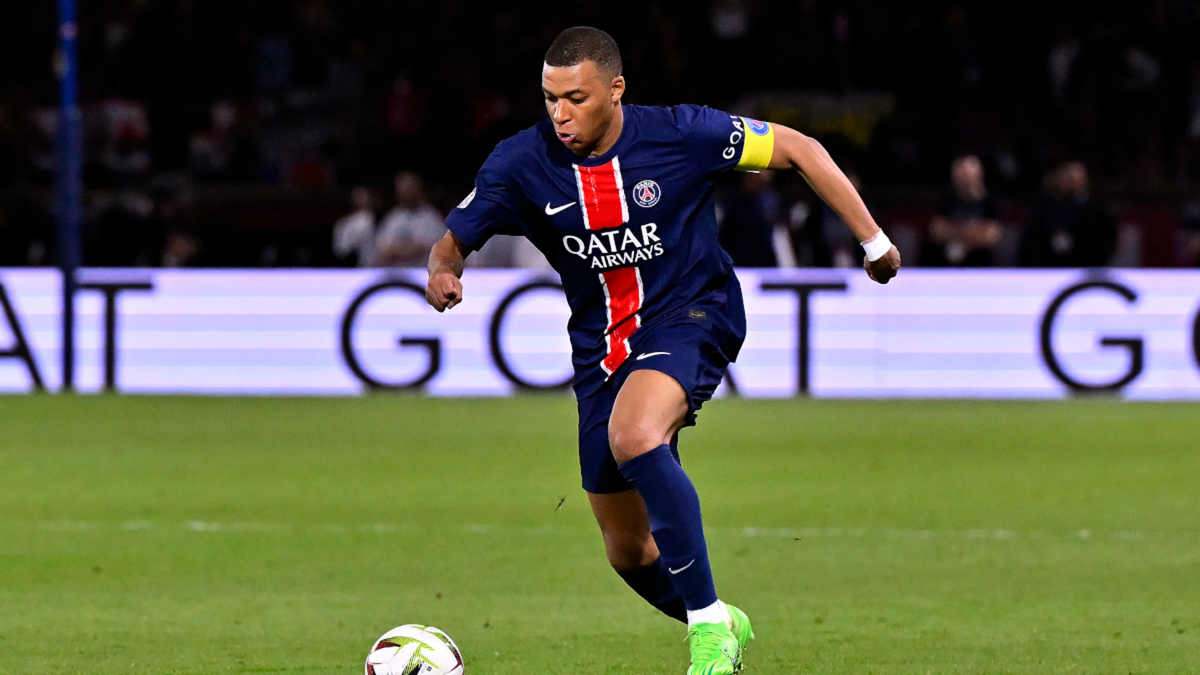 Mbappe wins award for France's player of the year