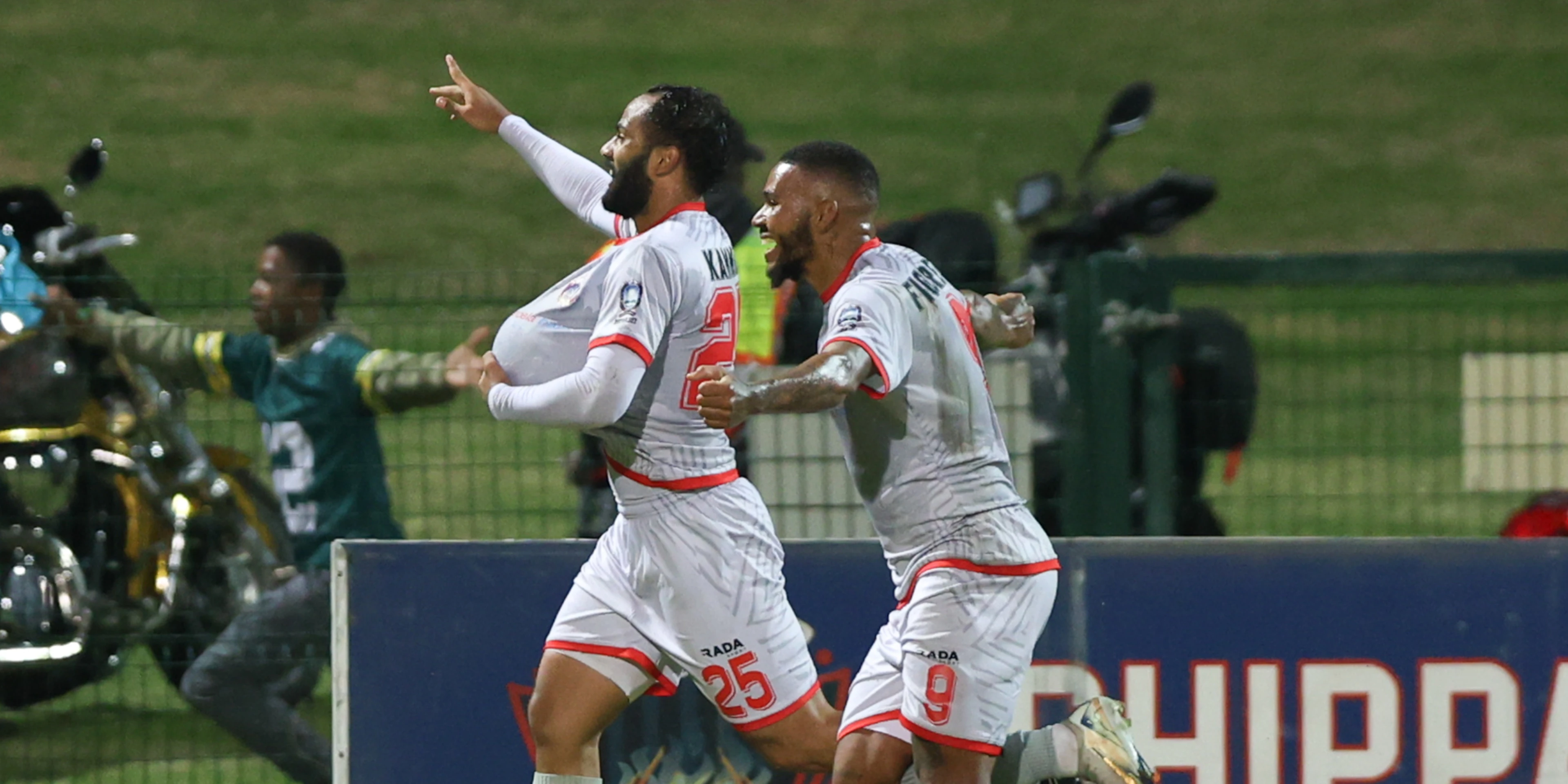 Chippa thrash Bay to keep up fine form