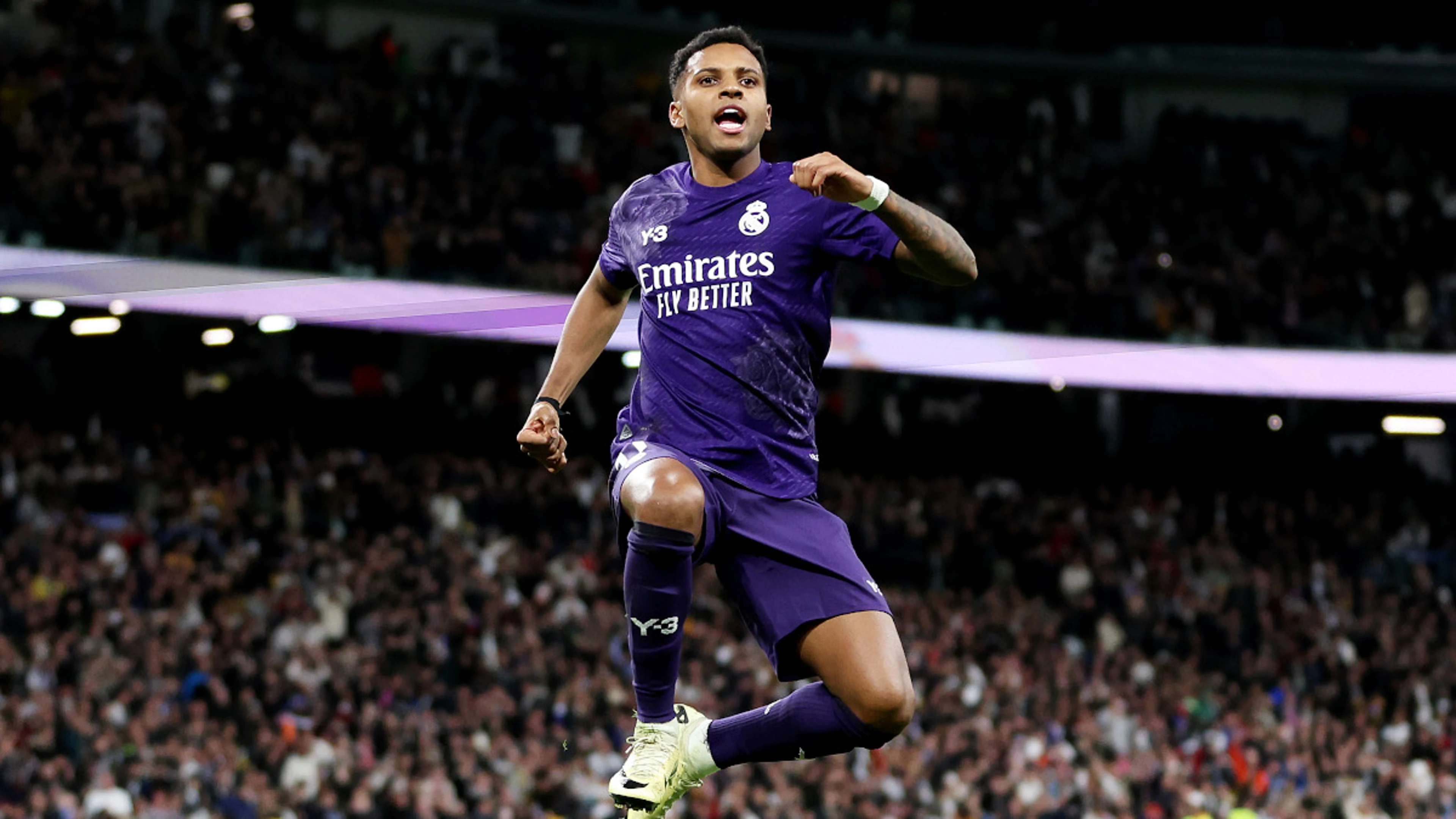 Rodrygo powers Madrid past Athletic to maintain Liga lead