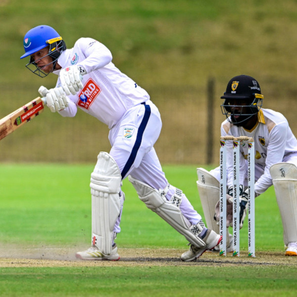 DAY 2: Verreynne and Pretorius go big, while Sipamla gets a five-wicket haul