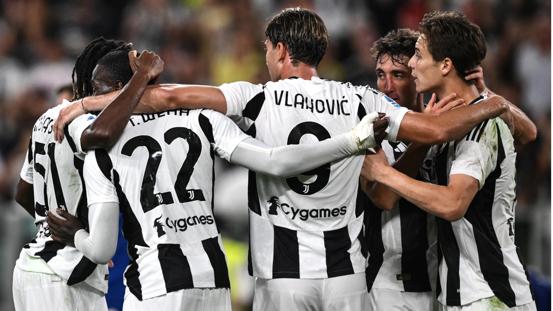 Juve give Motta perfect start against Como as Atalanta thrash Lecce