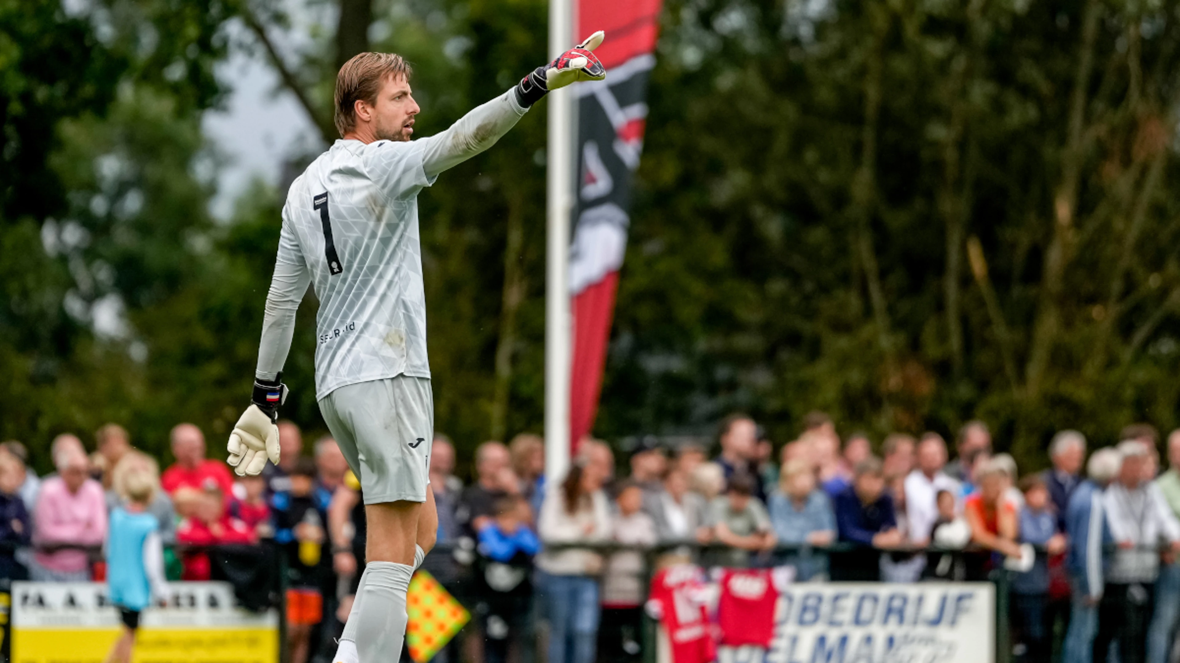 Luton sign Dutch keeper Krul from Norwich