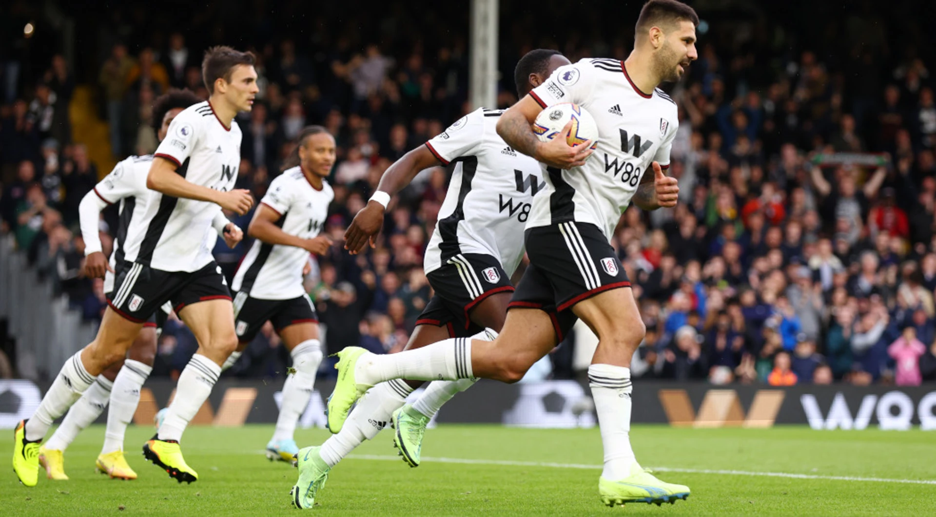 Mitrovic on the spot as Fulham draw with Bournemouth