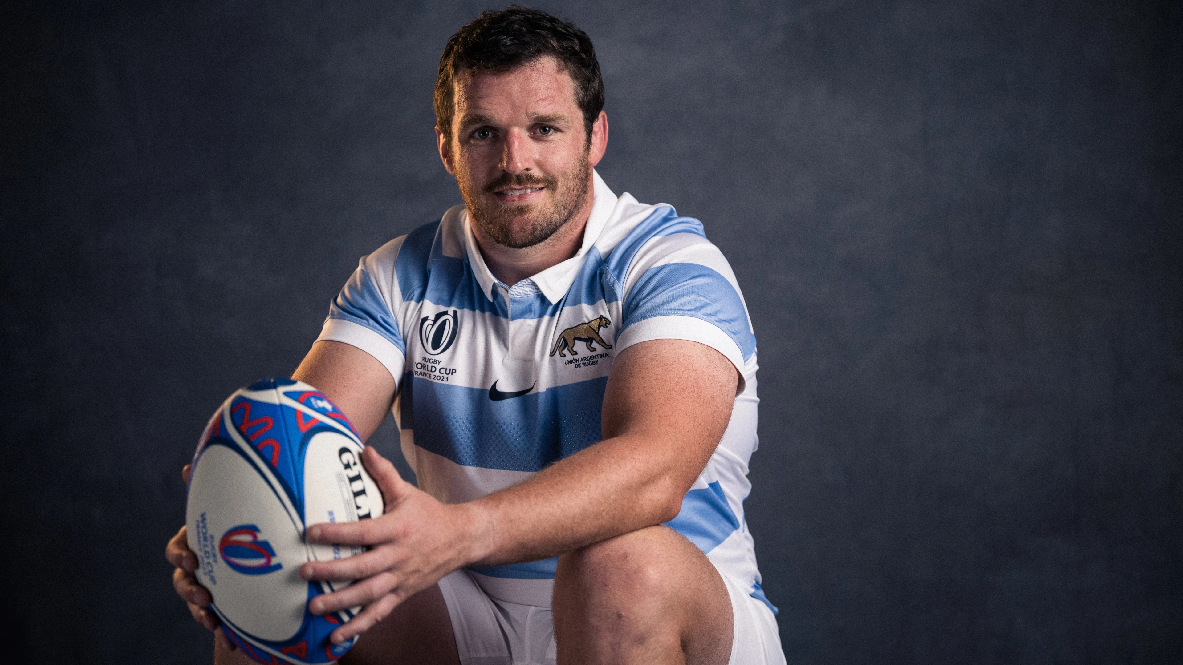 Argentina pick six forwards on the bench against England