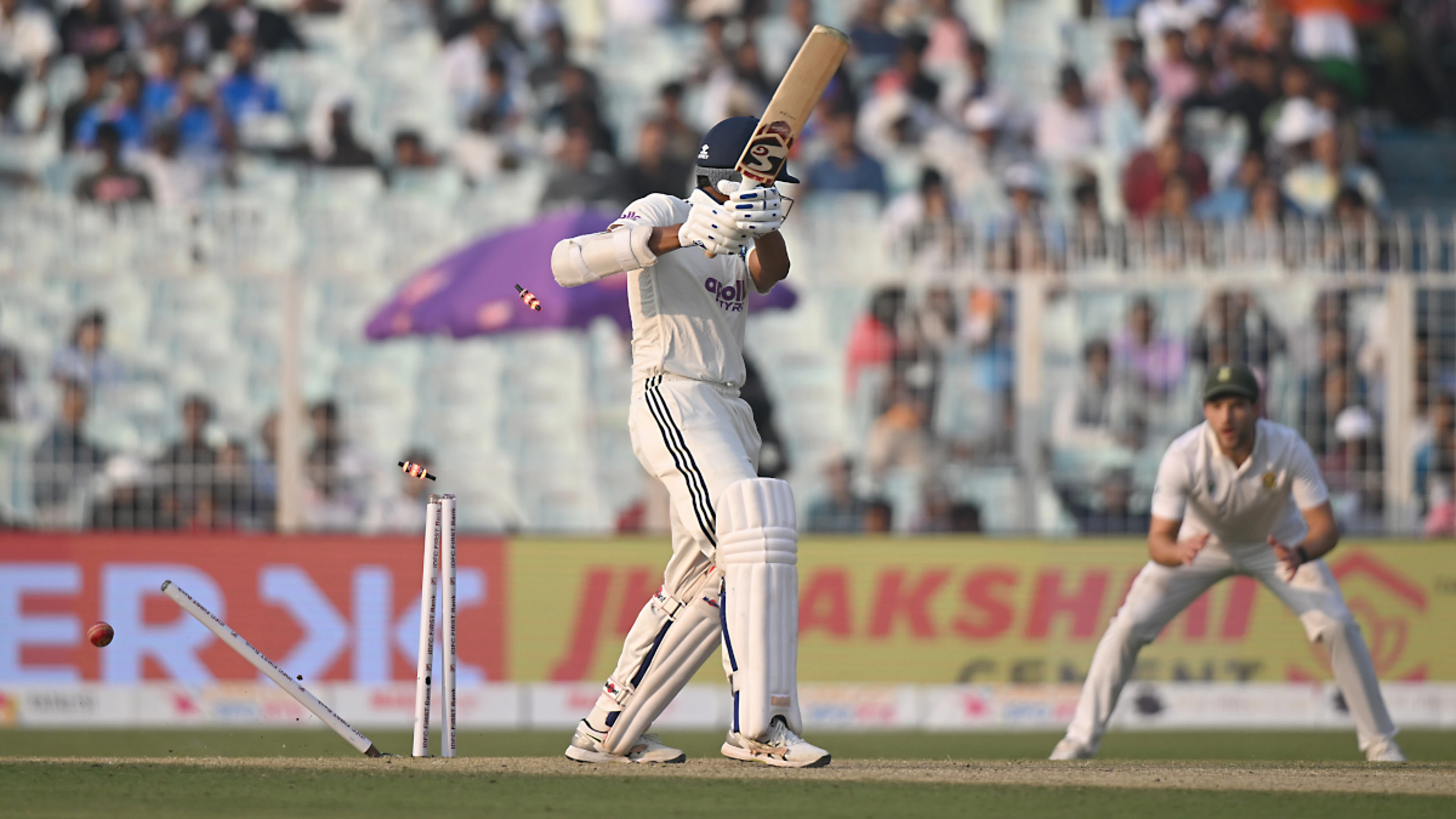 Lions no more, India's test team appear vulnerable on home soil