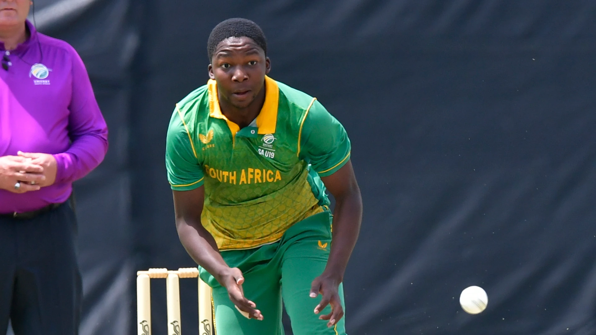S Africa lose fast bowler Maphaka for Pakistan white ball tour