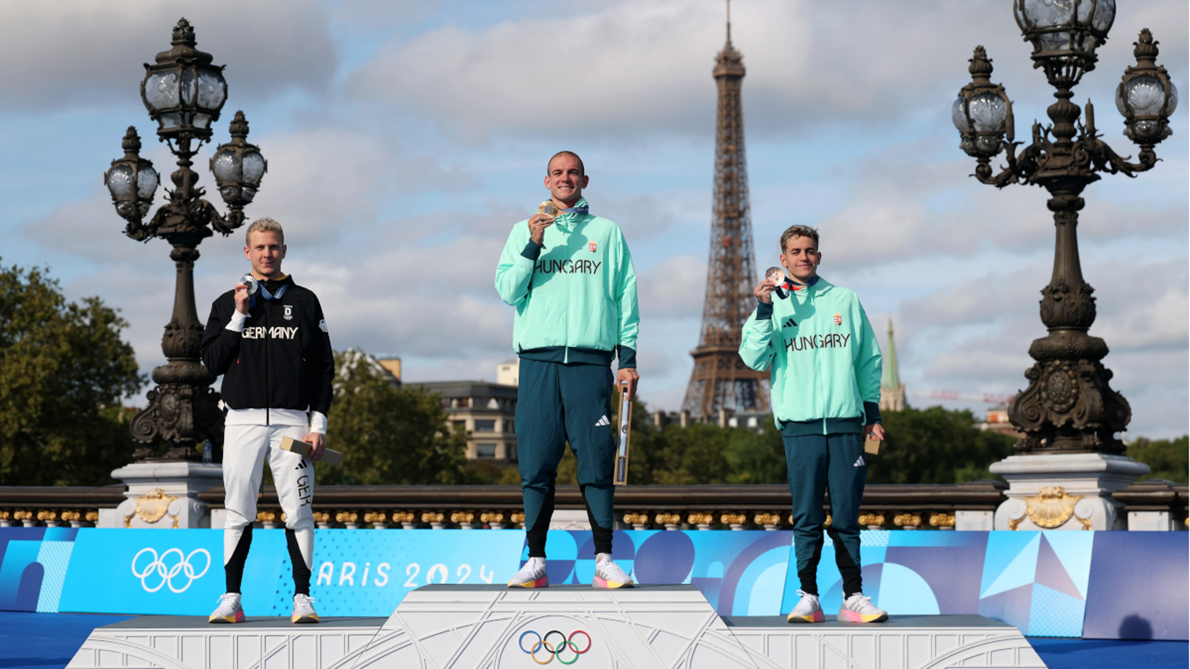 Danube drills help Hungary's Rasovszky to gold in marathon swim