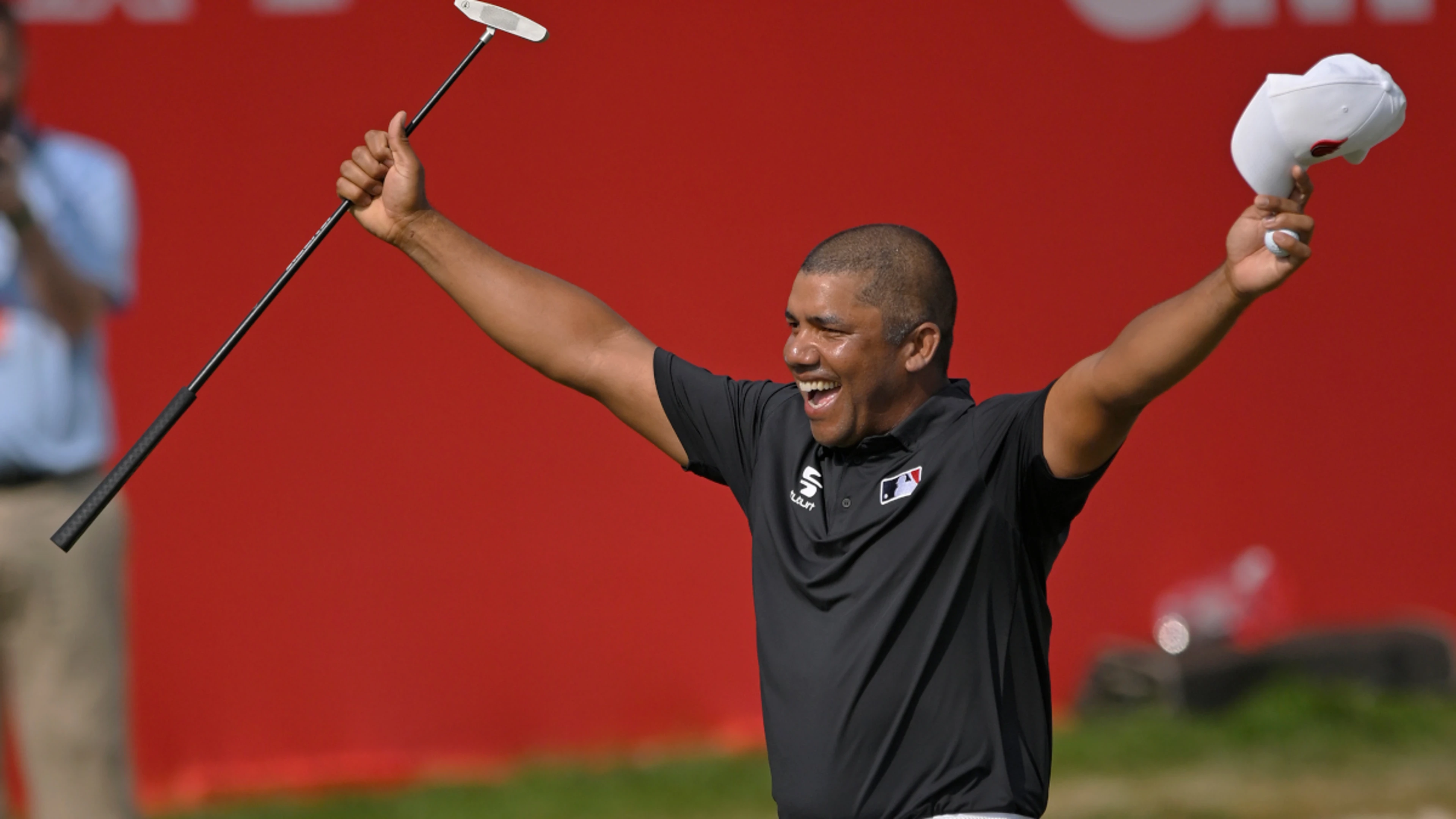 Jhonattan Vegas relishes drought-busting win for family’s sake