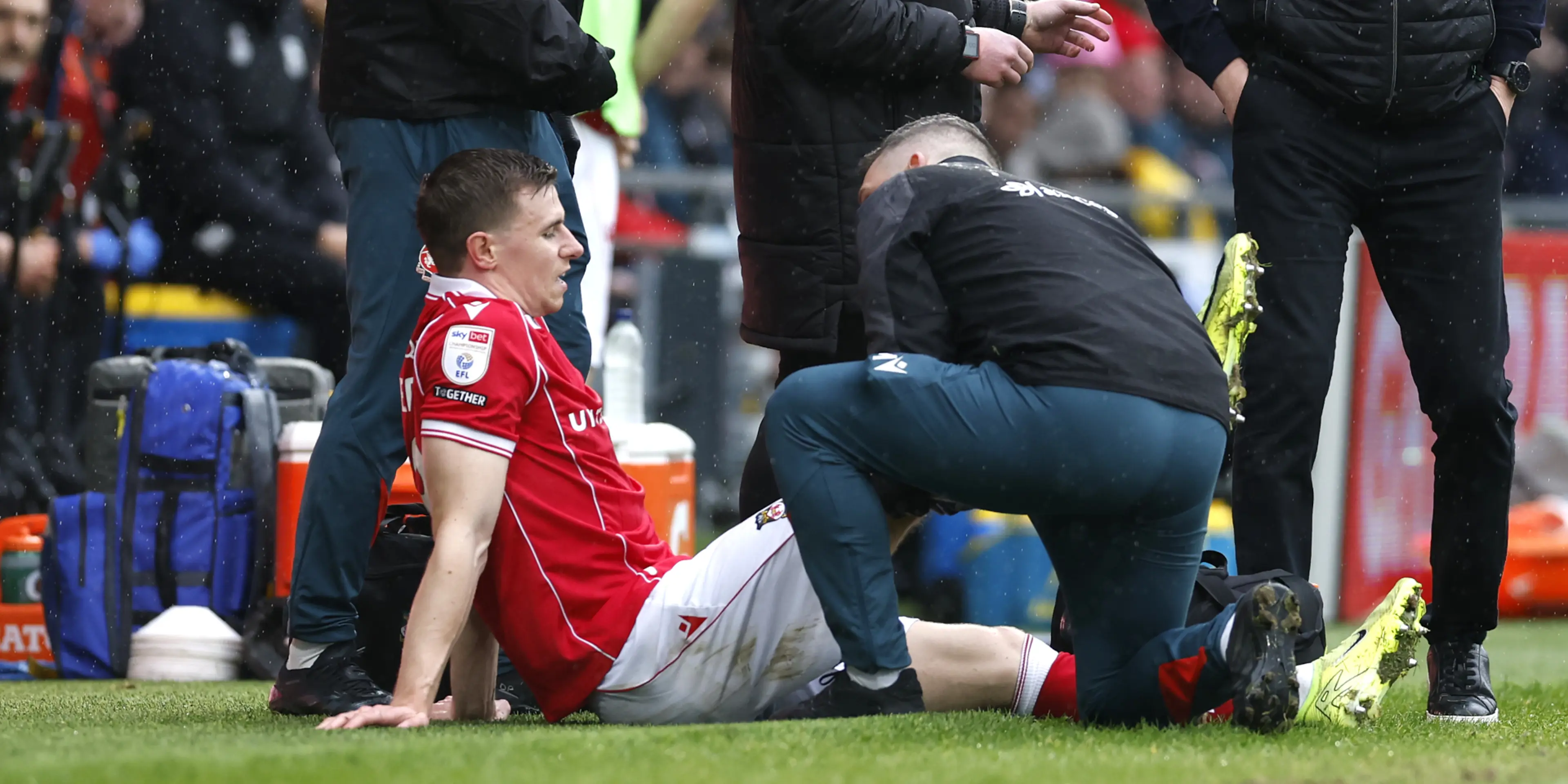 Wrexham's Sheaf out with knee injury; Rathbone, Dobson sign extensions