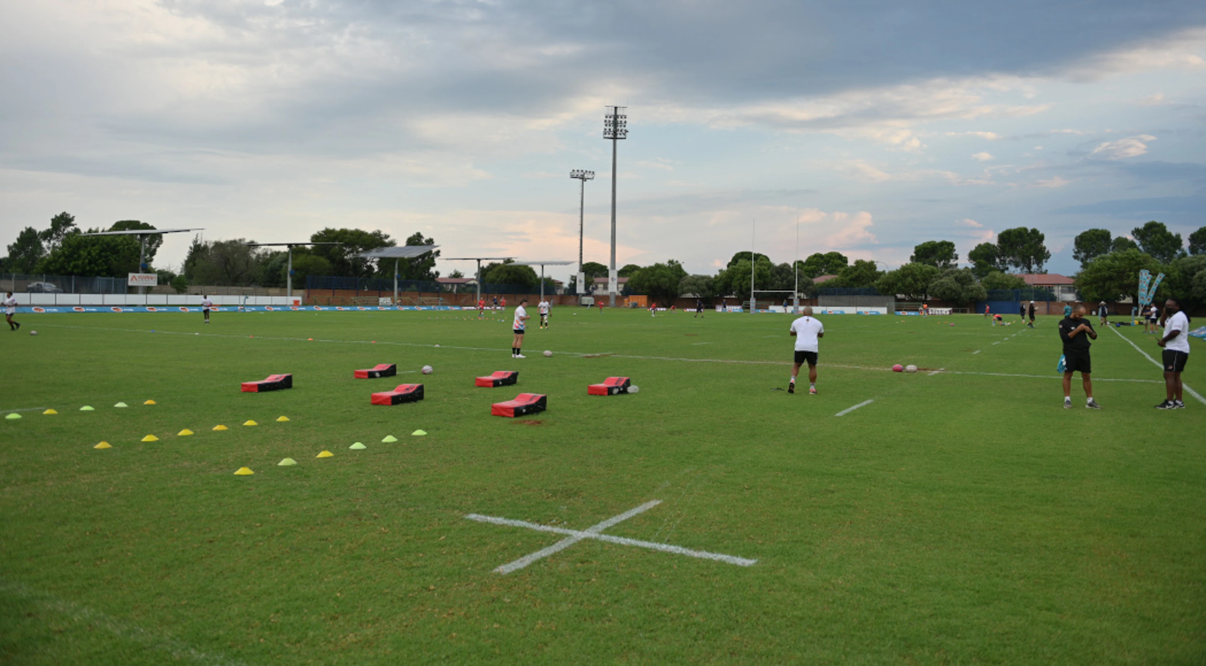 Bumper broadcast fest for 2022 FNB Varsity Shield