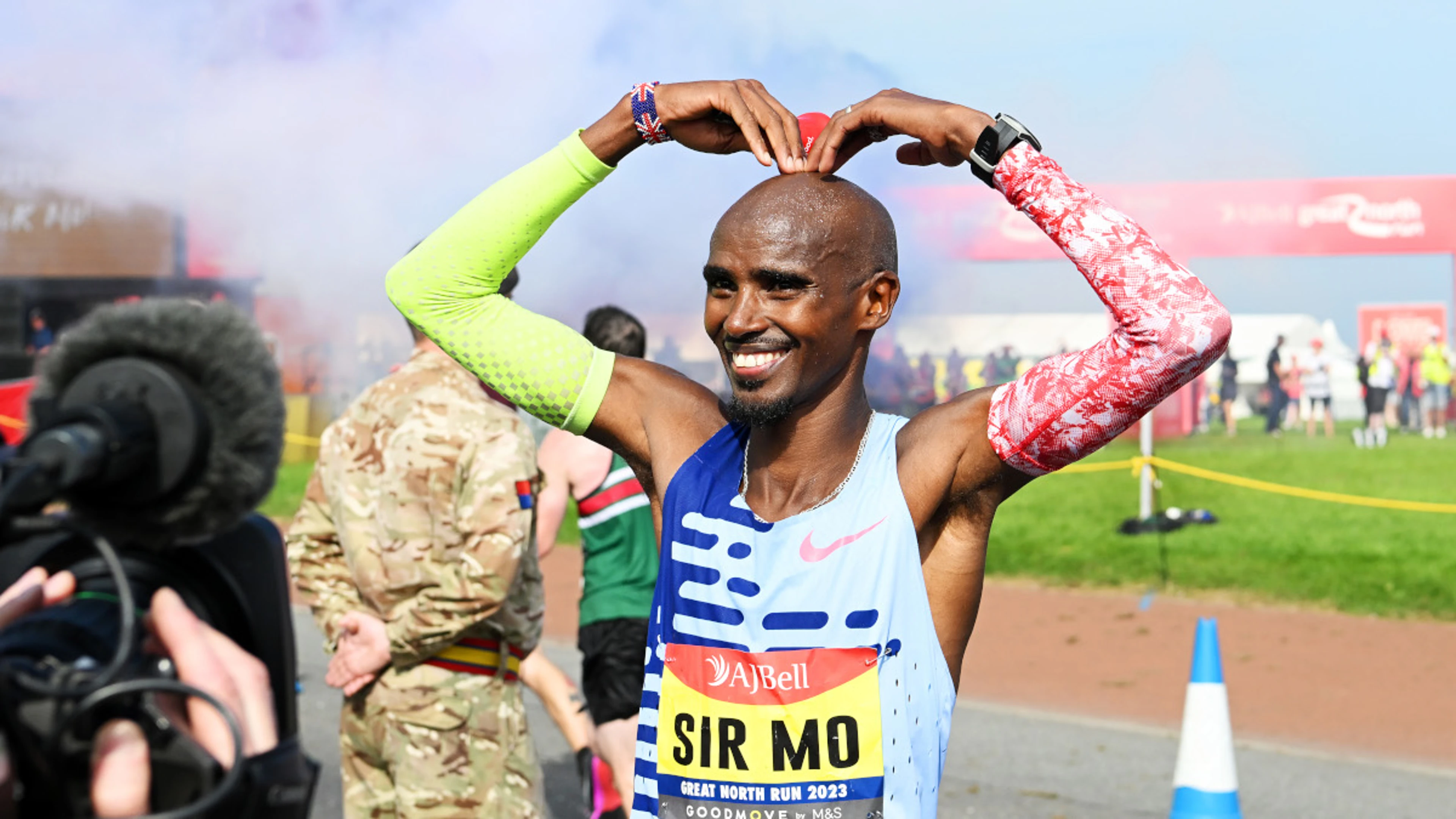 Running great Farah ends competitive career with fourth at Great North Run