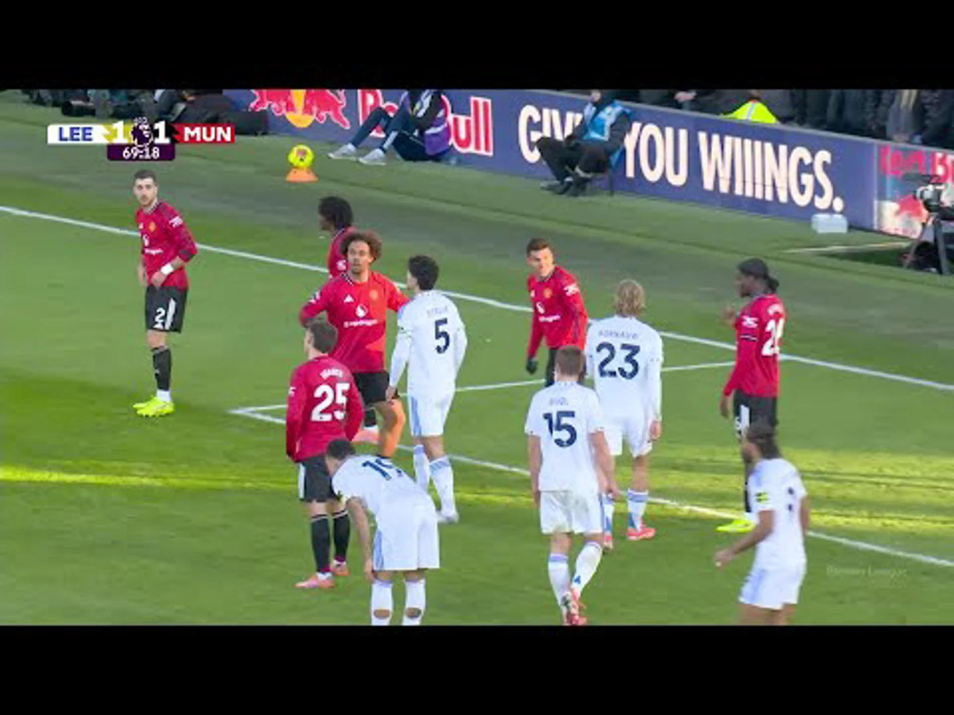 Senne Lammens | 70ᵗʰ Minute Spectacular Gk Save v Leeds United