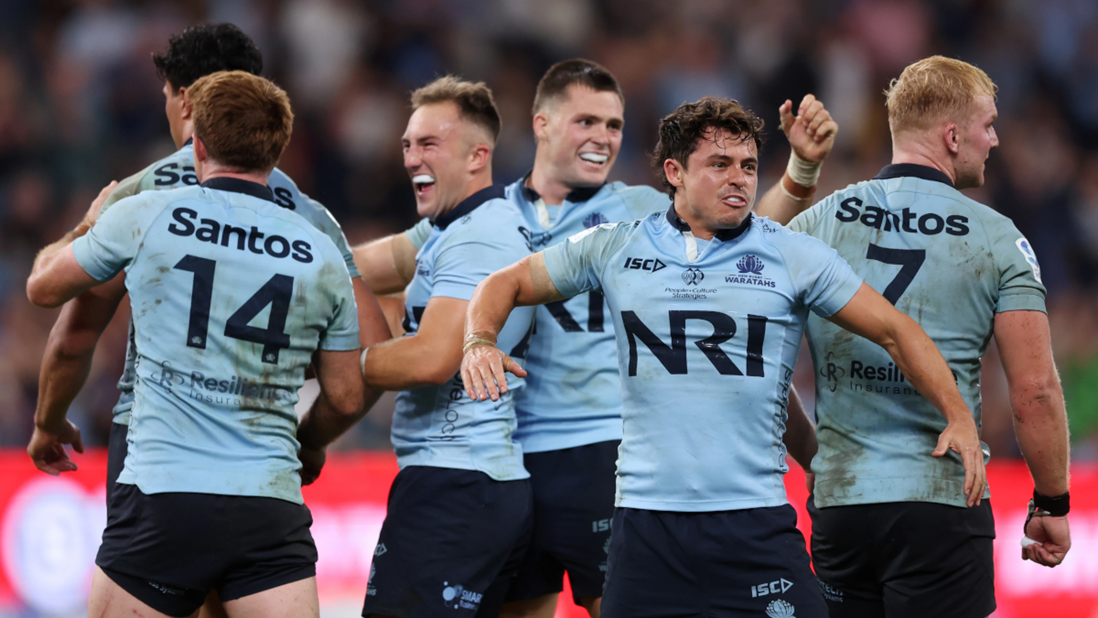 SUPER RUGBY WRAP: Suaalii-inspired Waratahs topple Chiefs, Crusaders go top