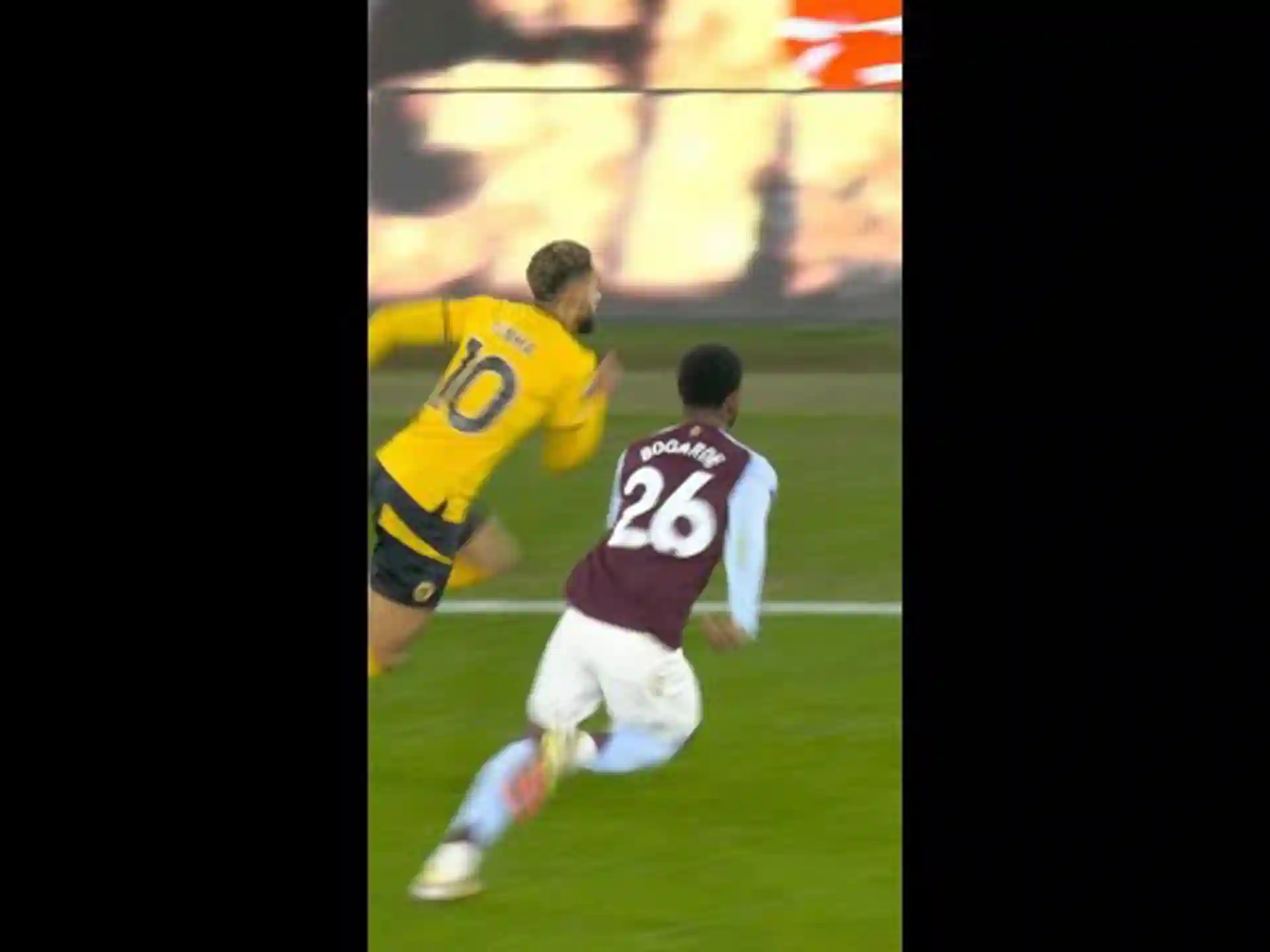 Two Villa players both tried to take throw-in!