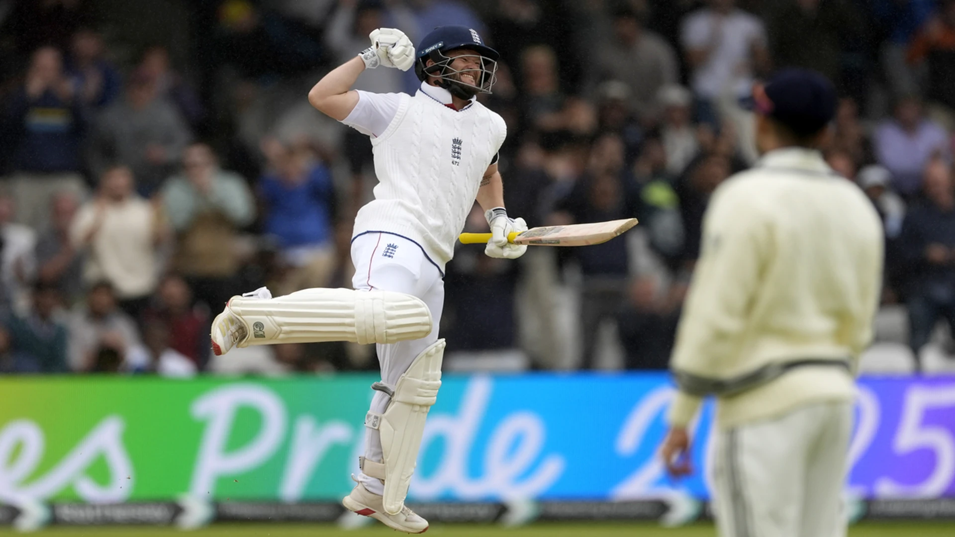 GREAT CHASE: Duckett shines as England pull off sensational win