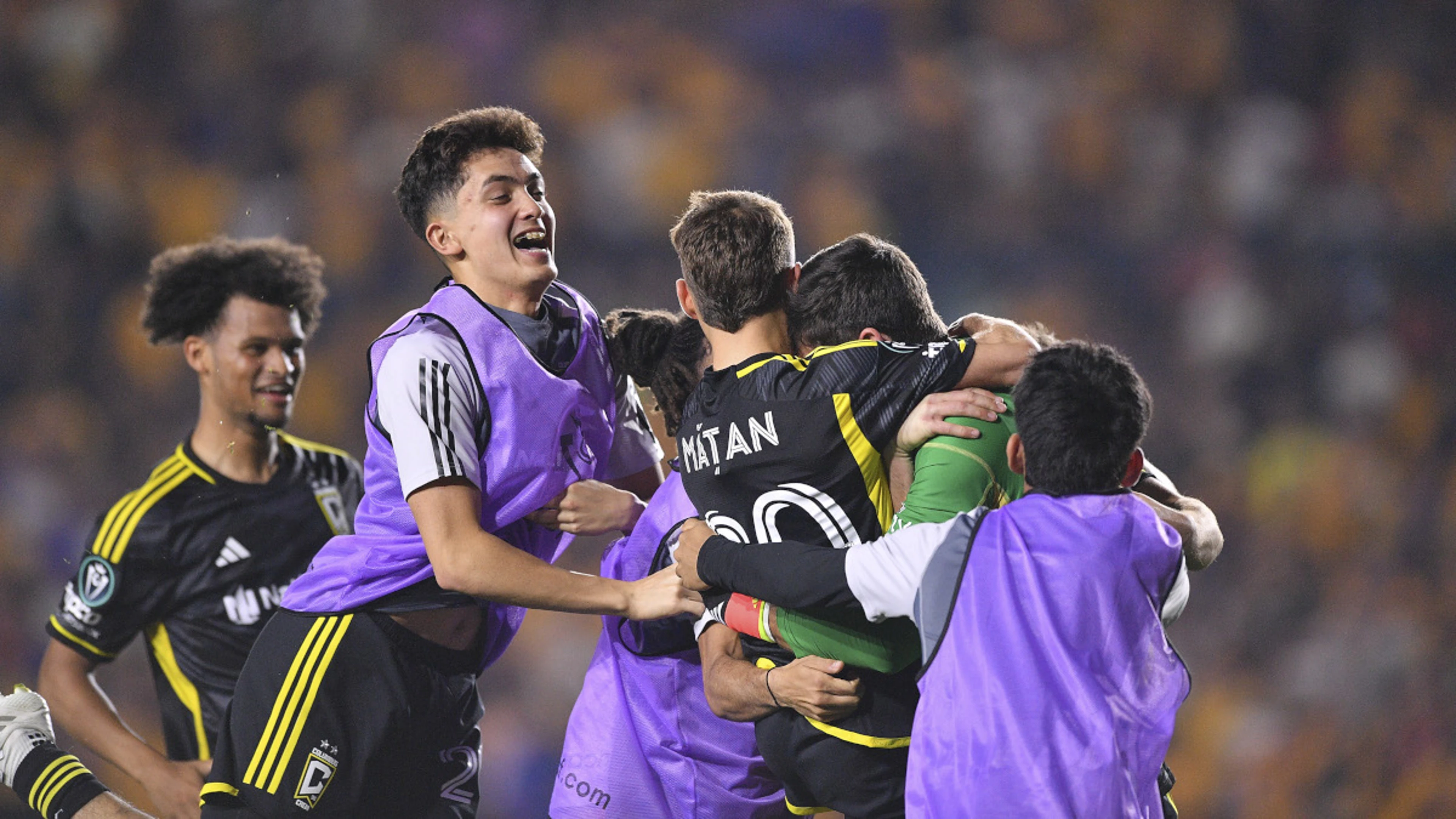 Columbus stun Tigres to reach Champions Cup semis