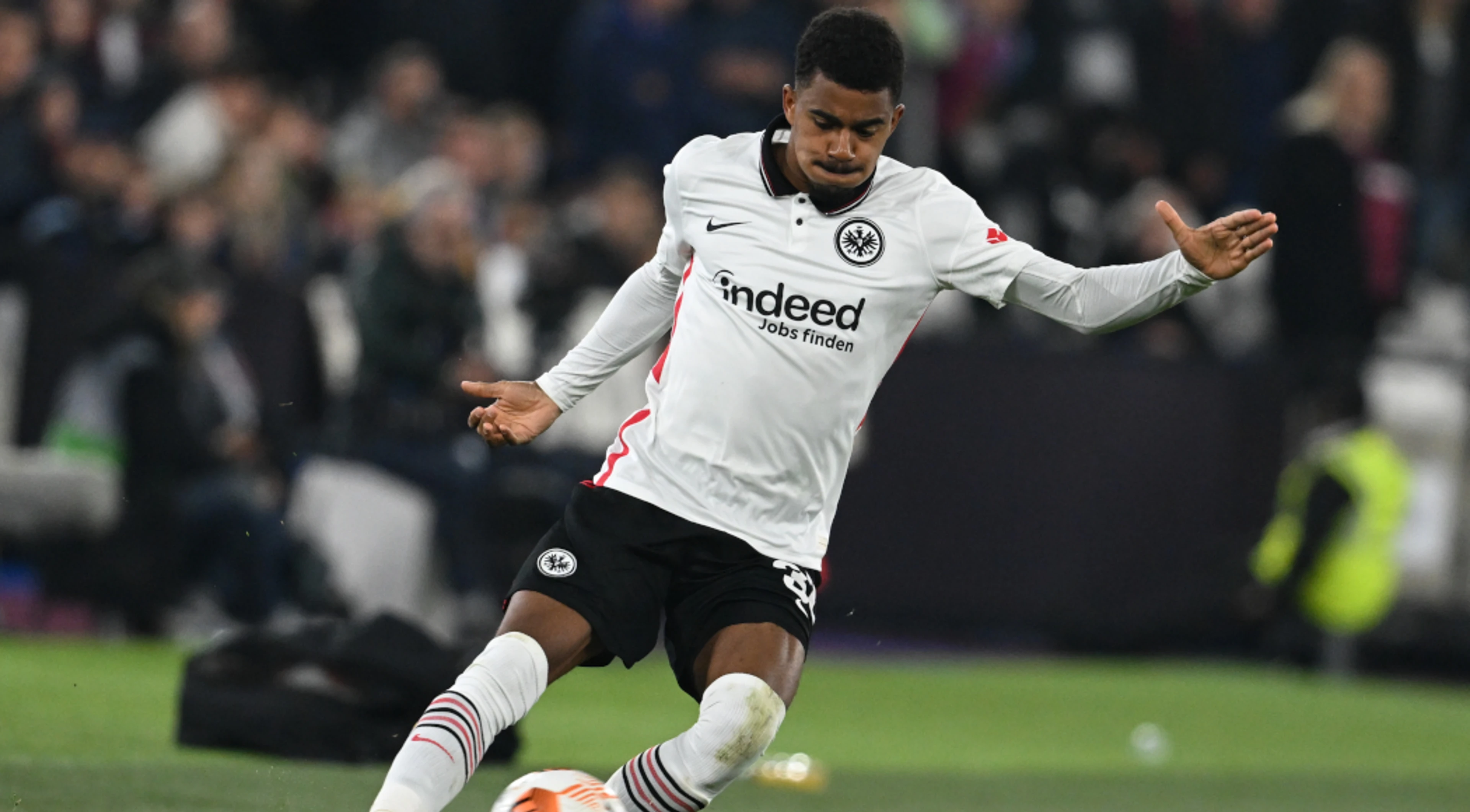 Knauff becoming Frankfurt's Europa League star