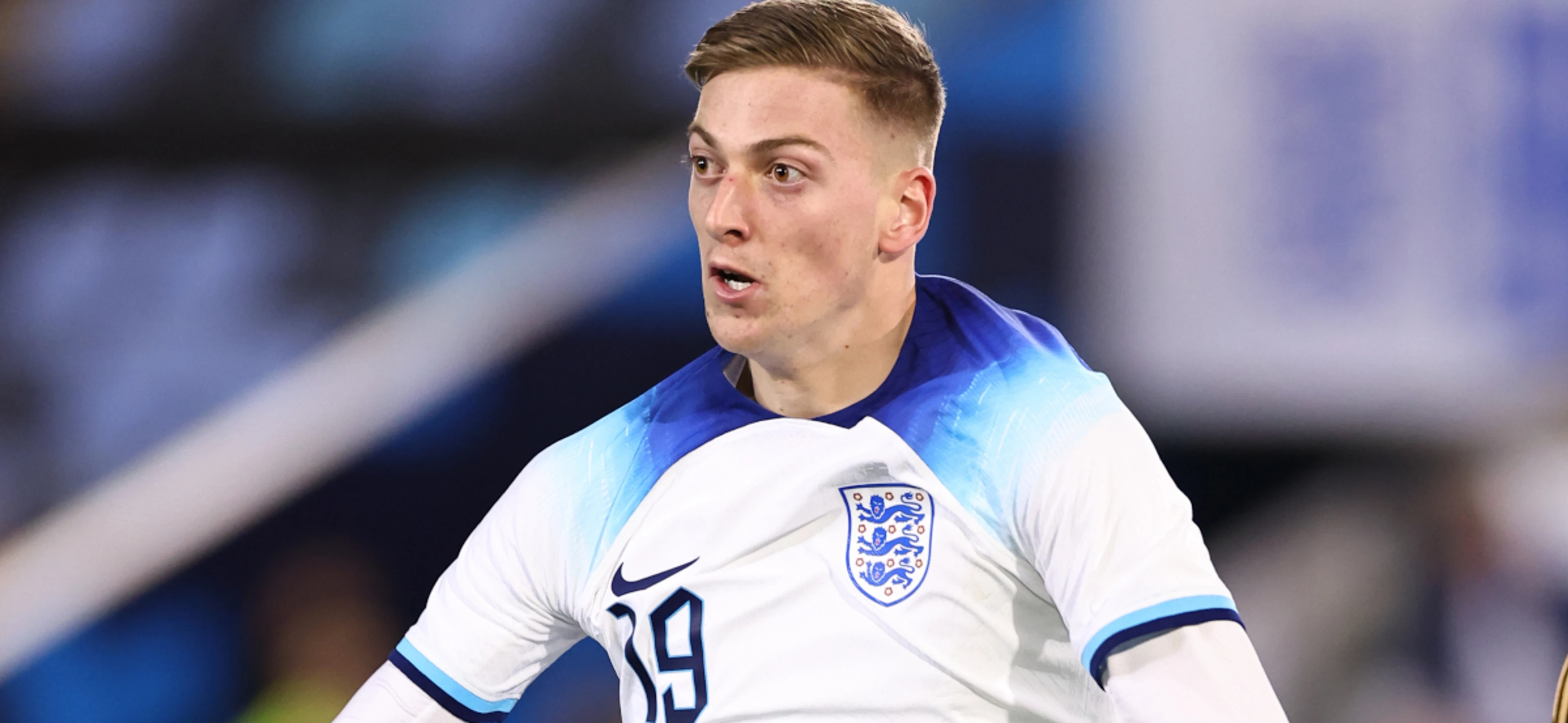 Group winners England to face Italy in last 16