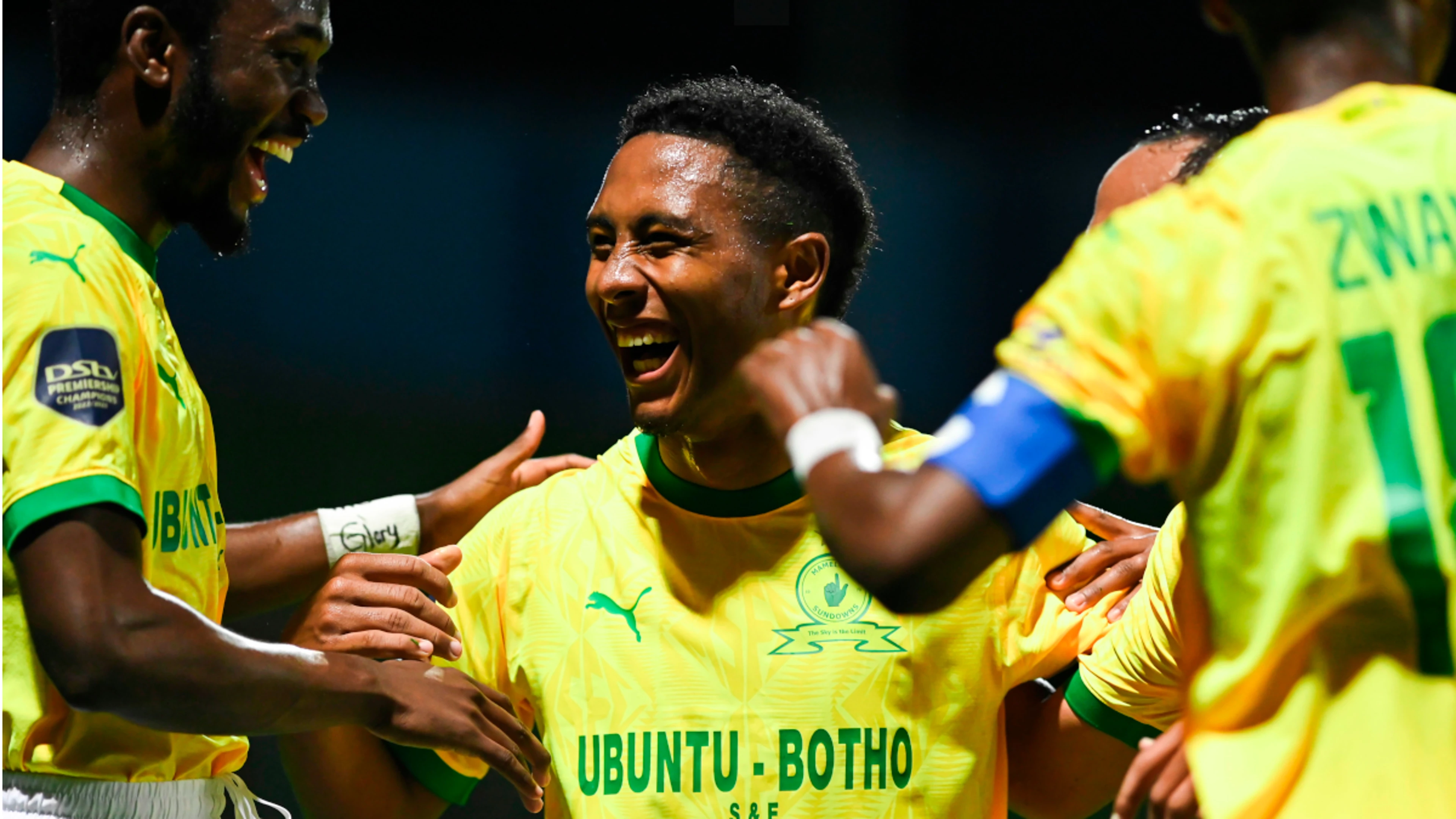 Sundowns edge AmaZulu for perfect 10