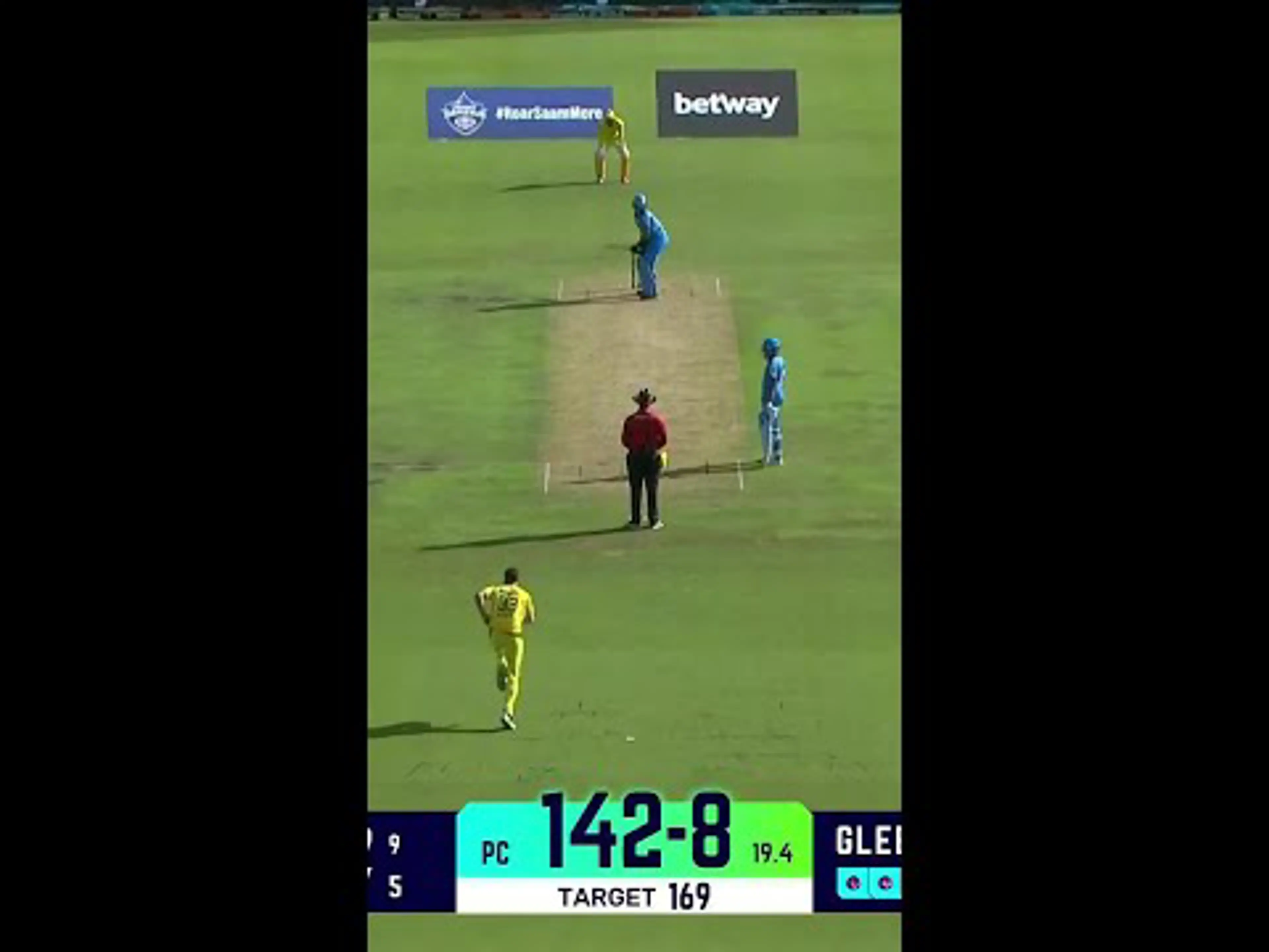 Stop everything, Faf just stole the show!