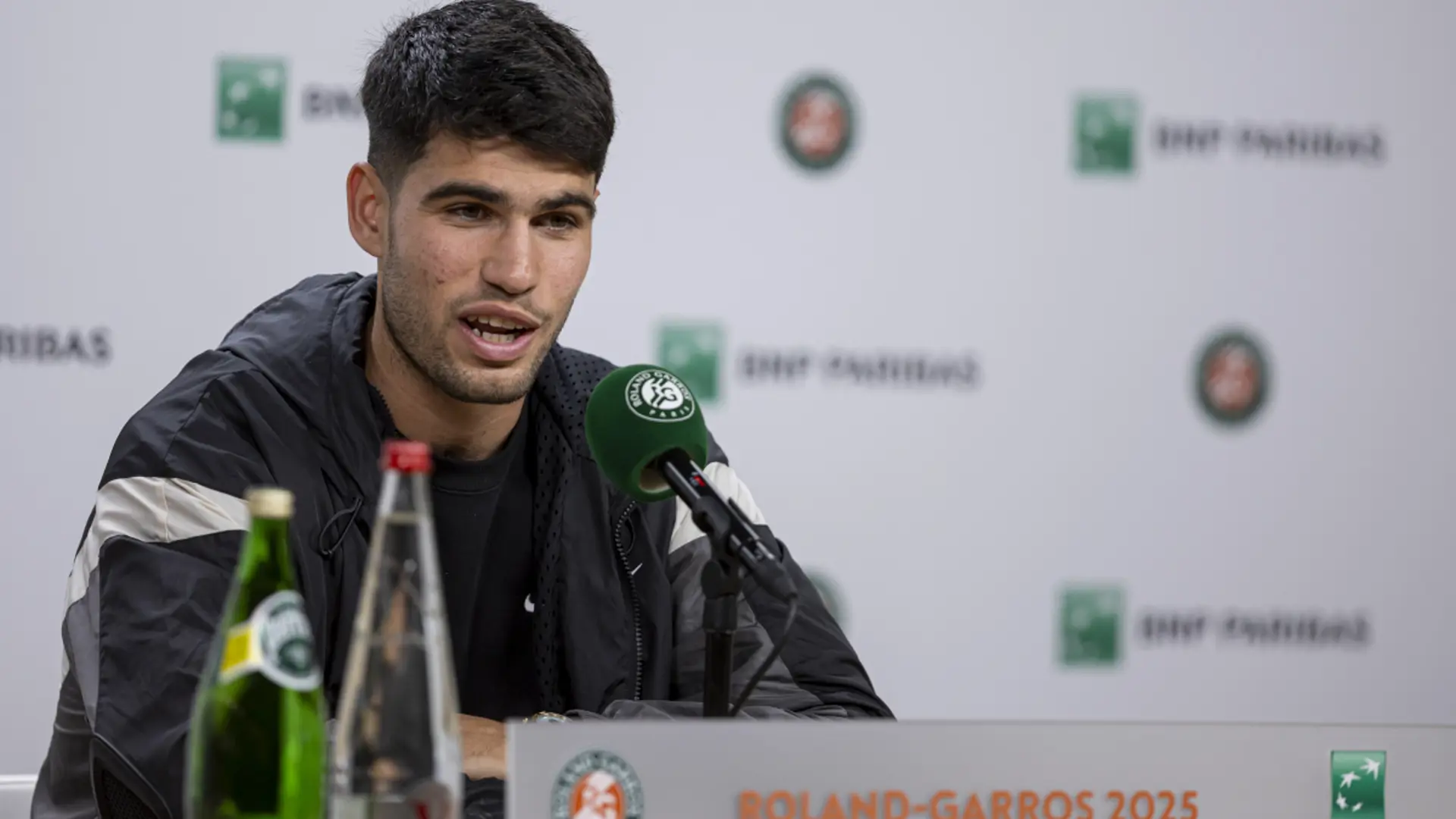 Alcaraz, Swiatek and Sabalenka in French Open semifinal hunt