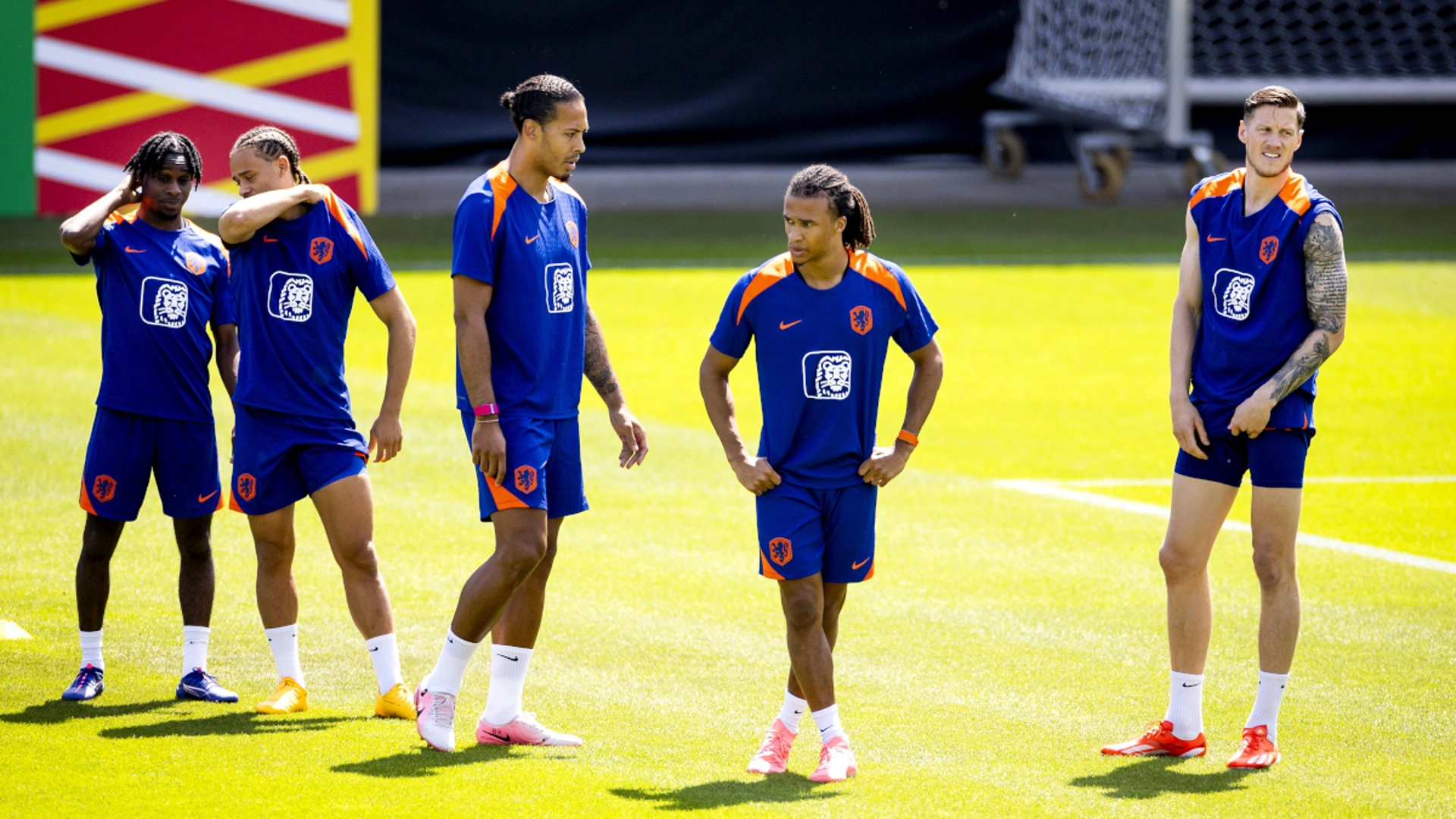 Dutch seek to reignite 'will to win' against Euros underdogs Romania