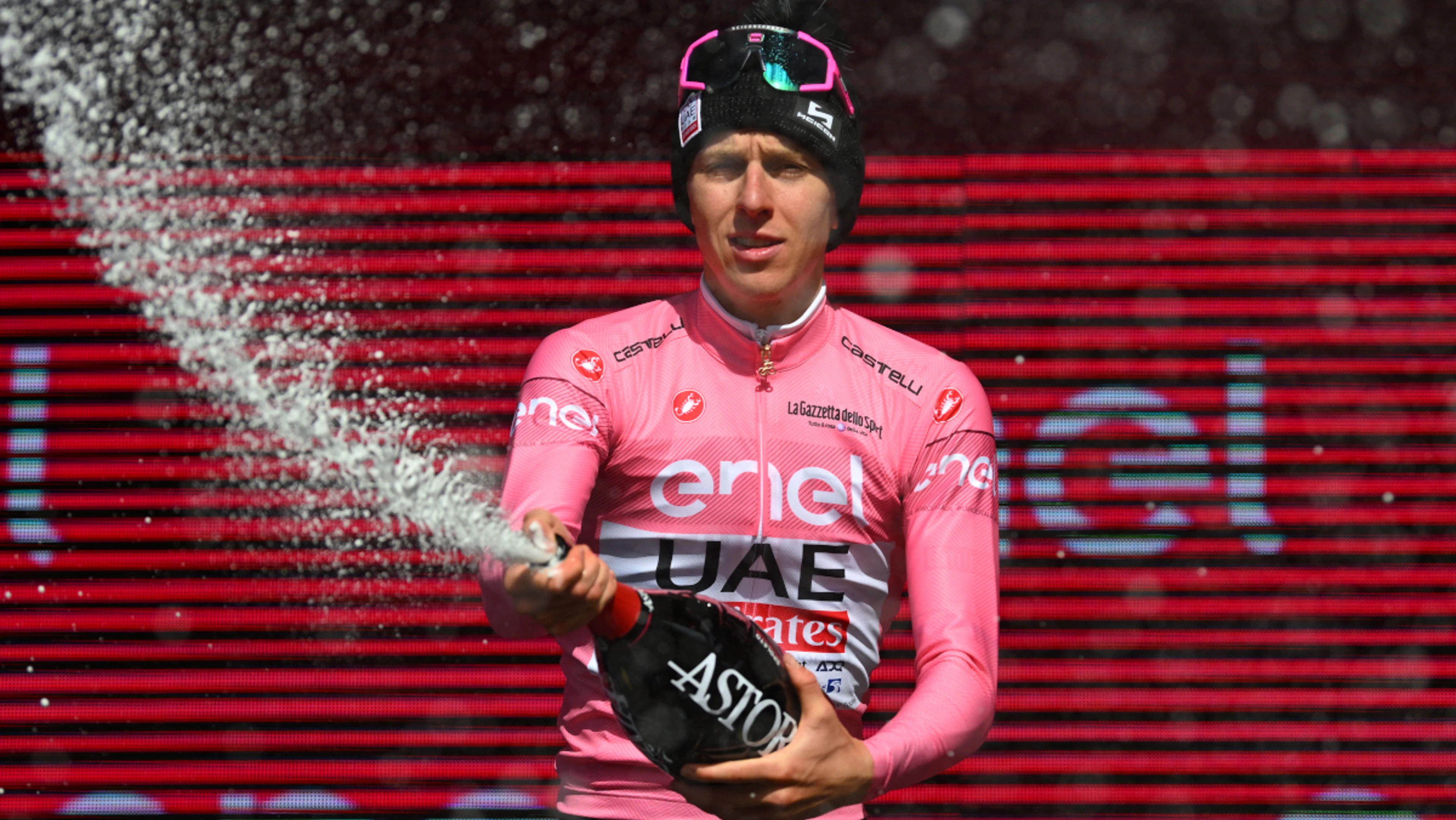 Pogacar wins again on Giro mountain