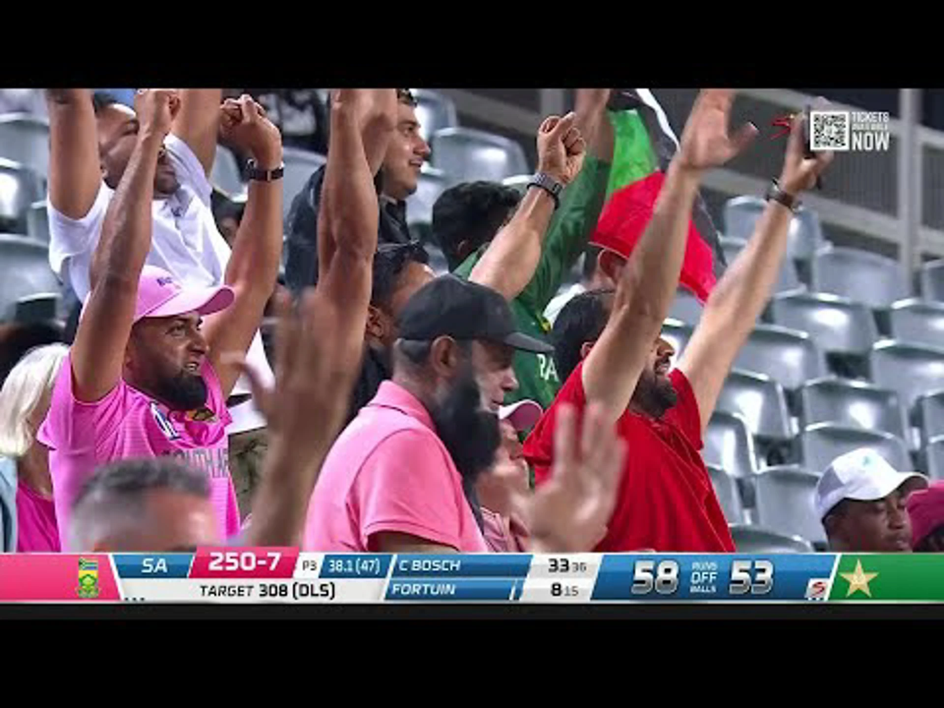 South Africa v Pakistan | 3rd ODI | 2nd innings | Naseem Shah 4