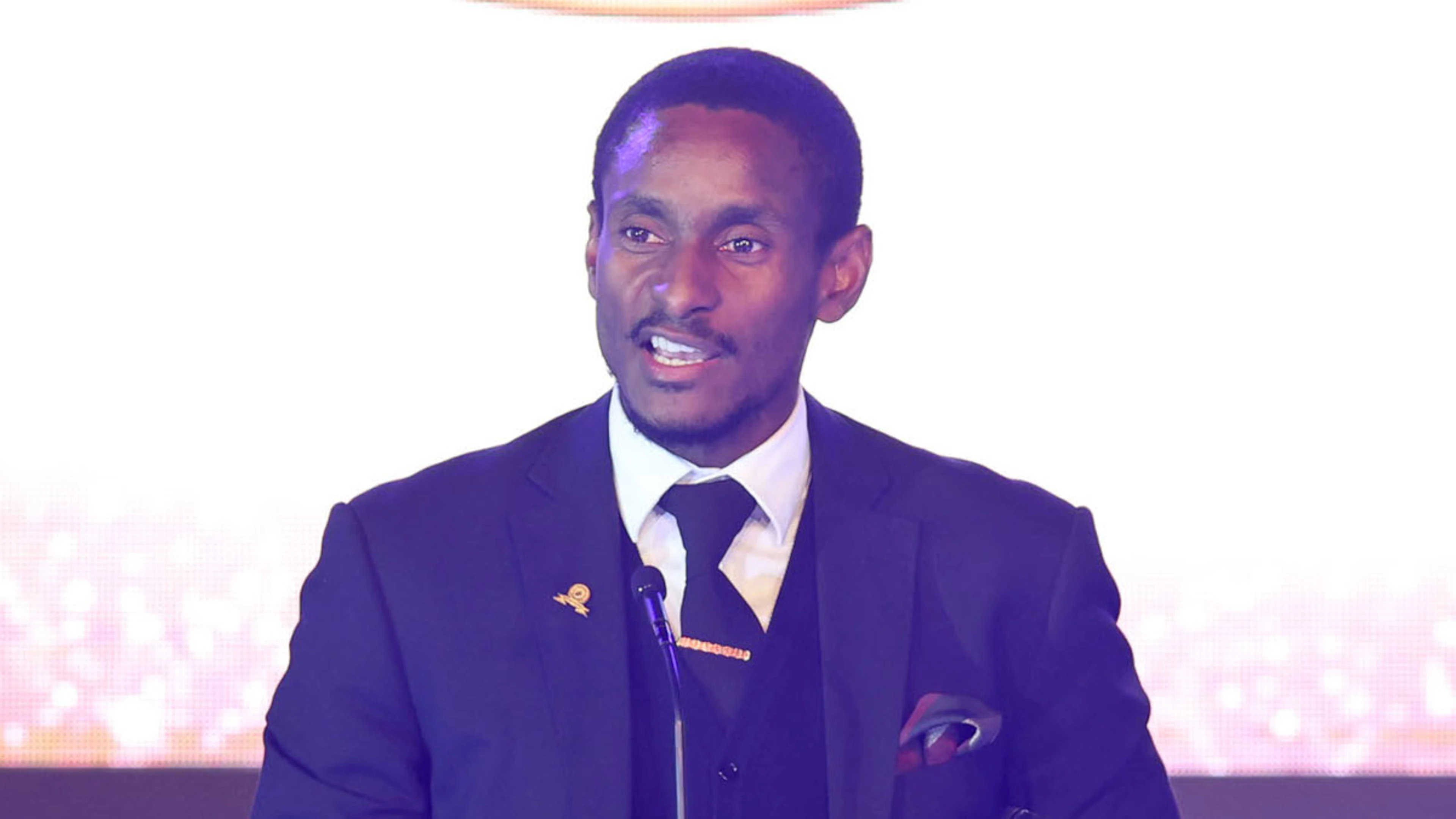 Wydad unveil Mokwena as new head coach